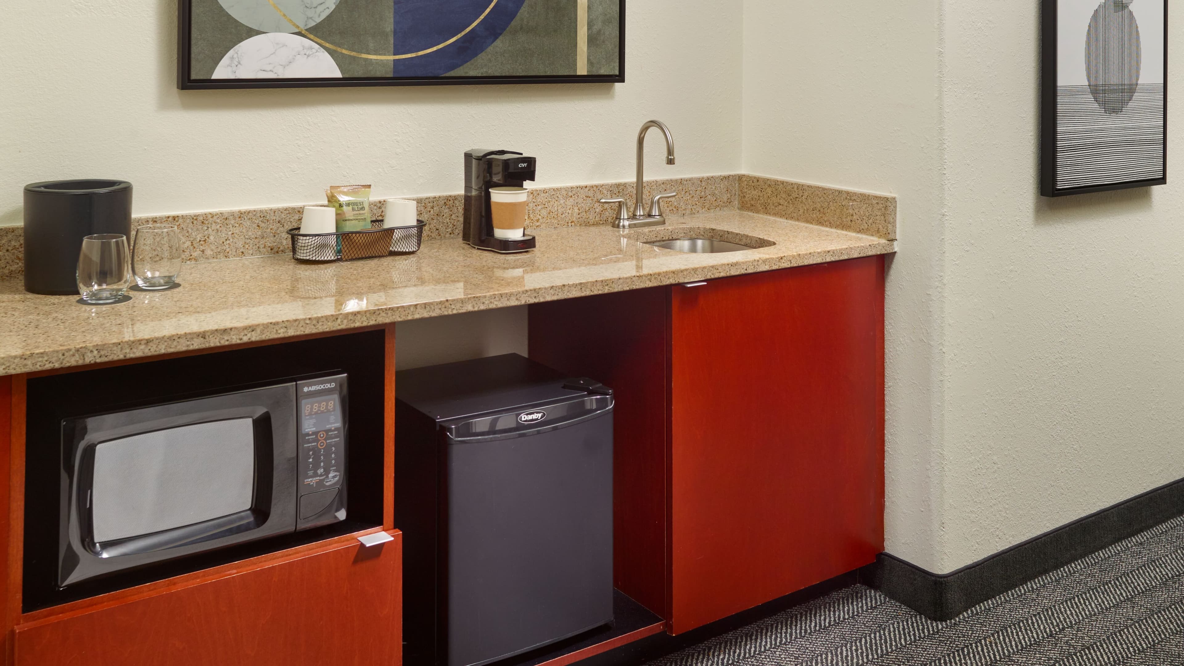 Holiday Inn Express Atlanta NE - I-85 Clairmont — 7