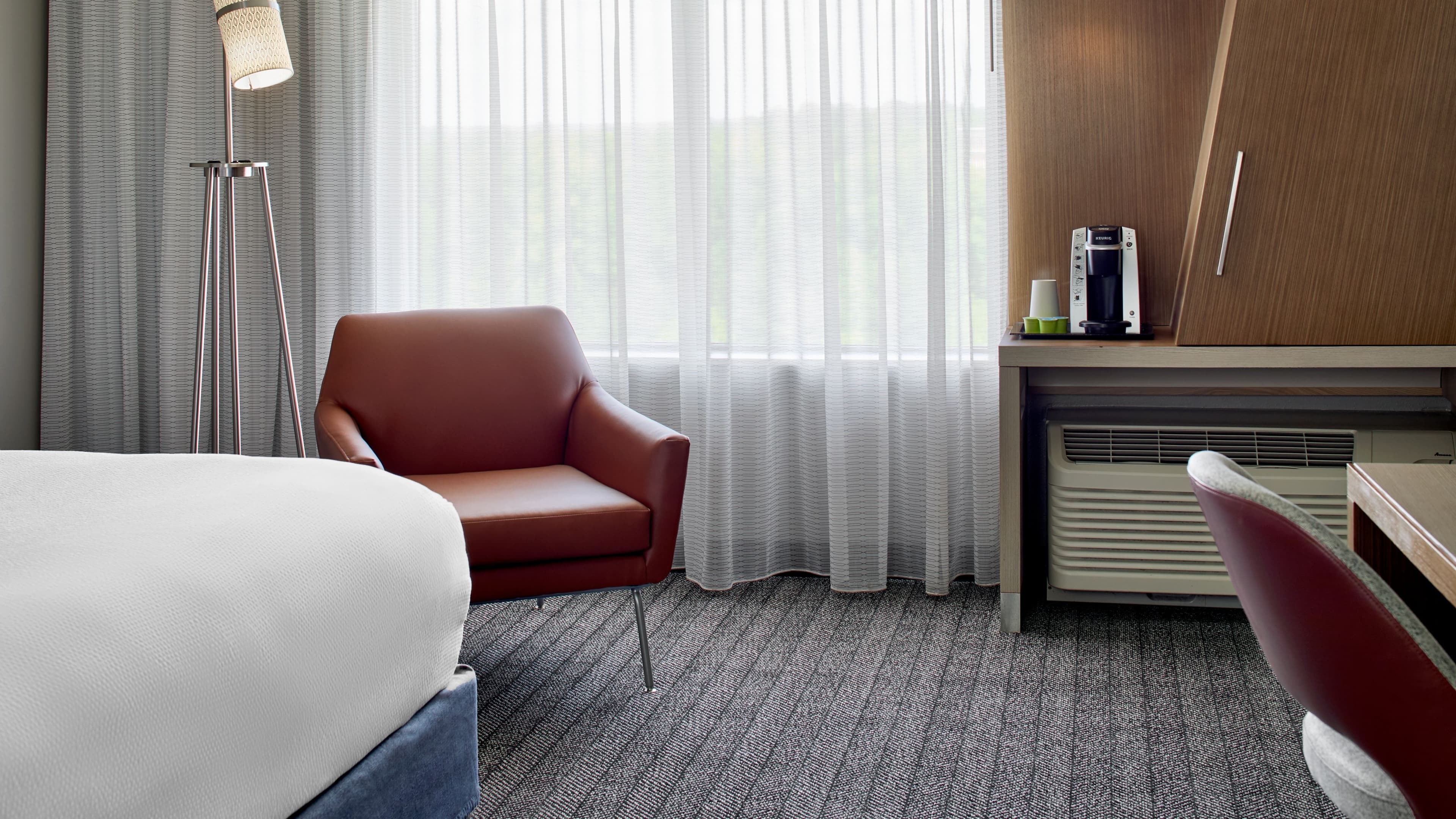 Holiday Inn Atlanta-Gas South Arena Area — 23