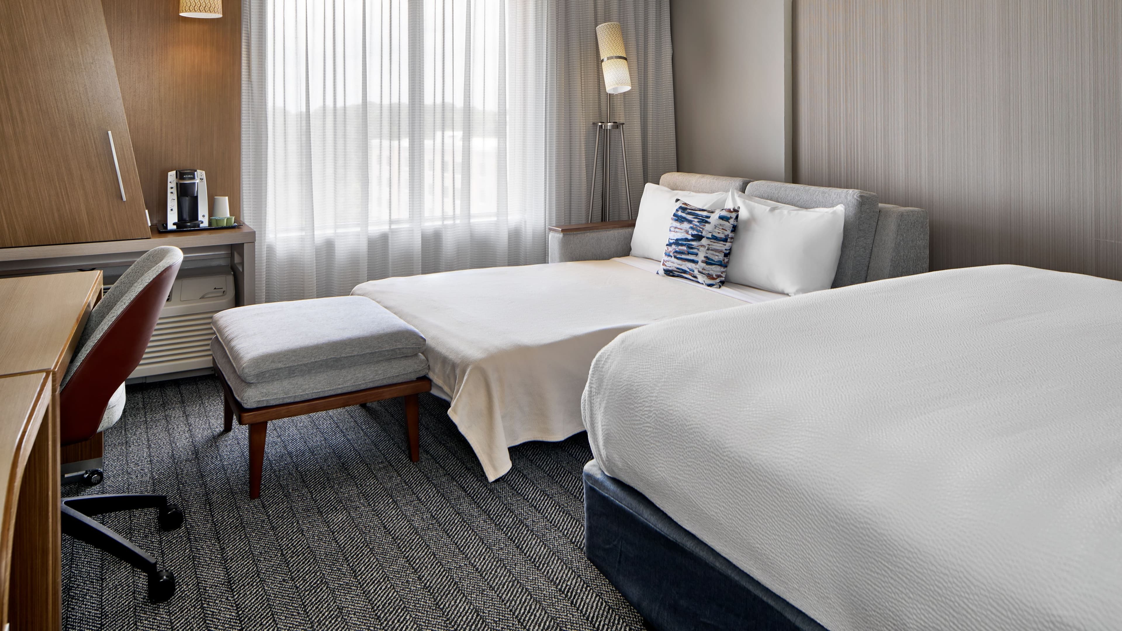 Holiday Inn Atlanta-Gas South Arena Area — 6