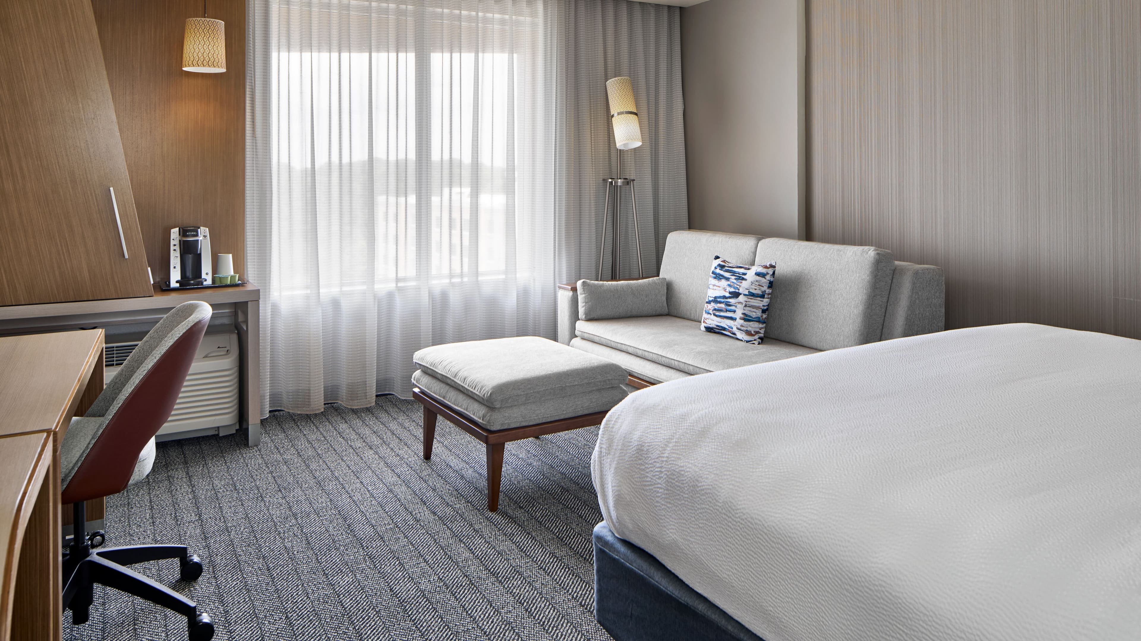 Holiday Inn Atlanta-Gas South Arena Area - Image 5