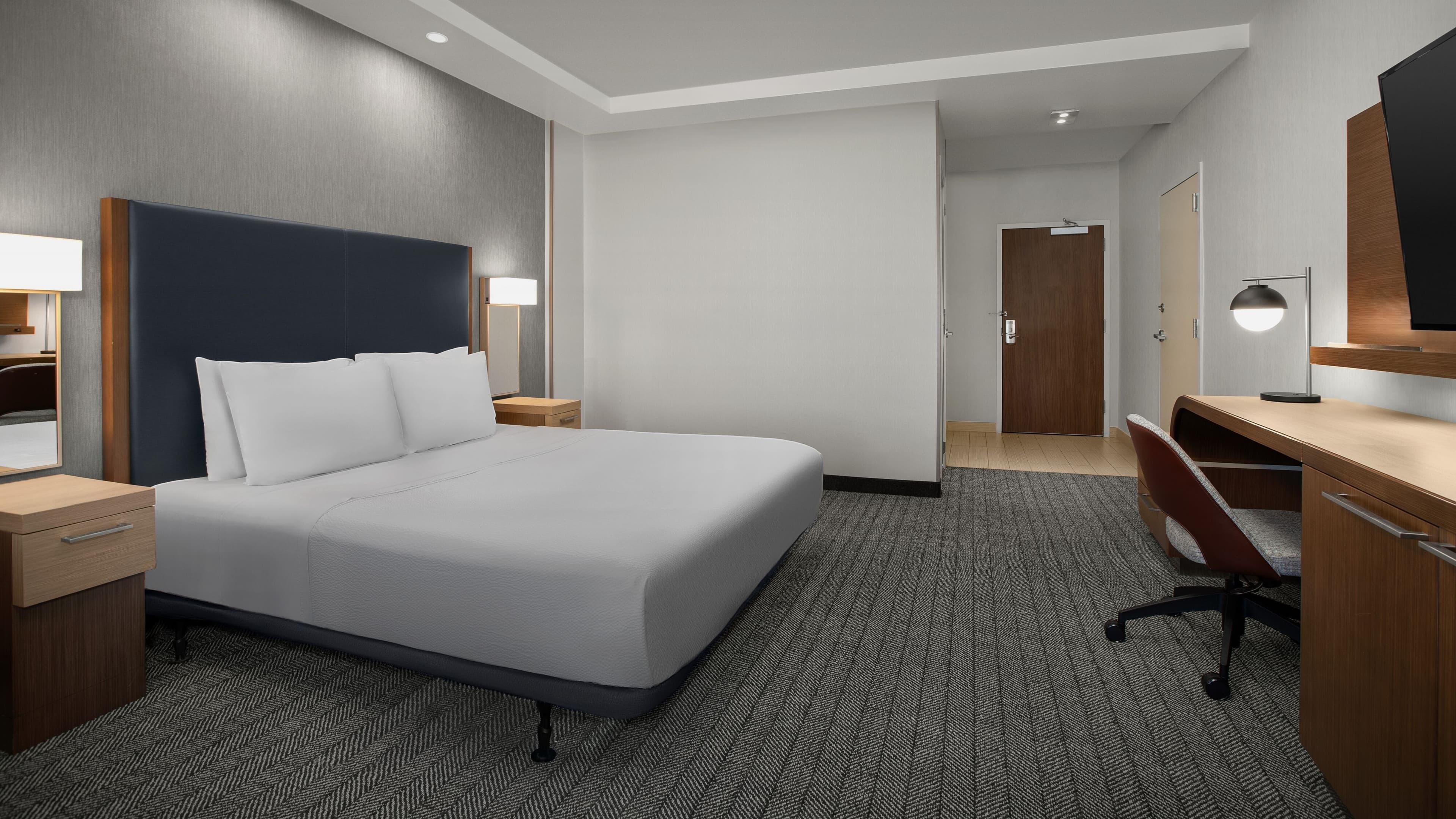 Courtyard Atlanta Kennesaw - Image 4