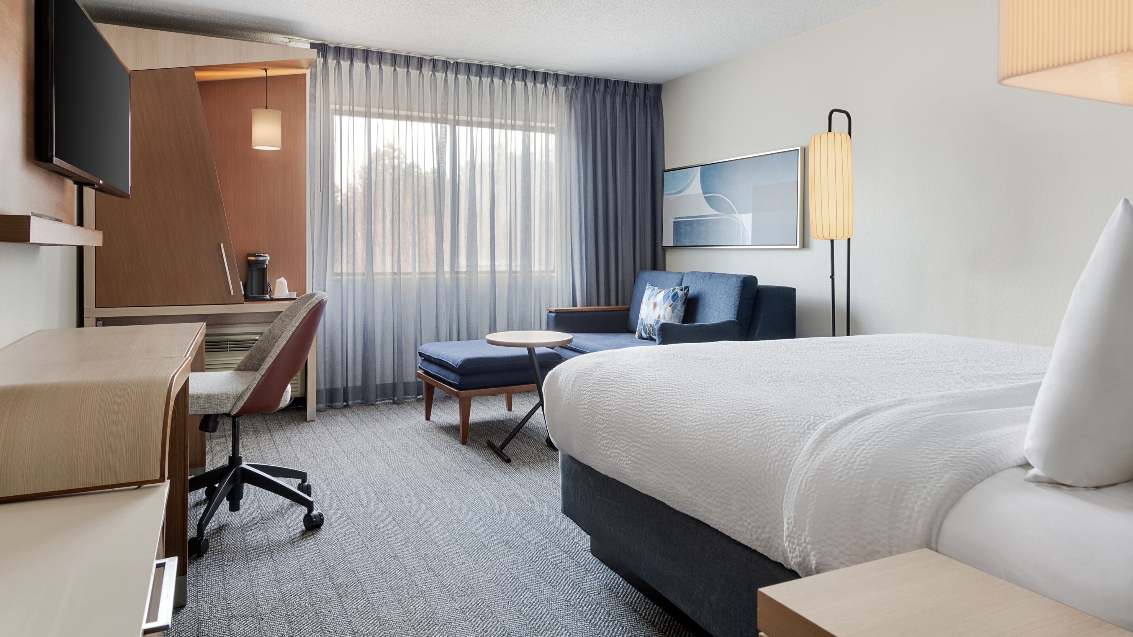 Courtyard Atlanta Suwanee - Image 2