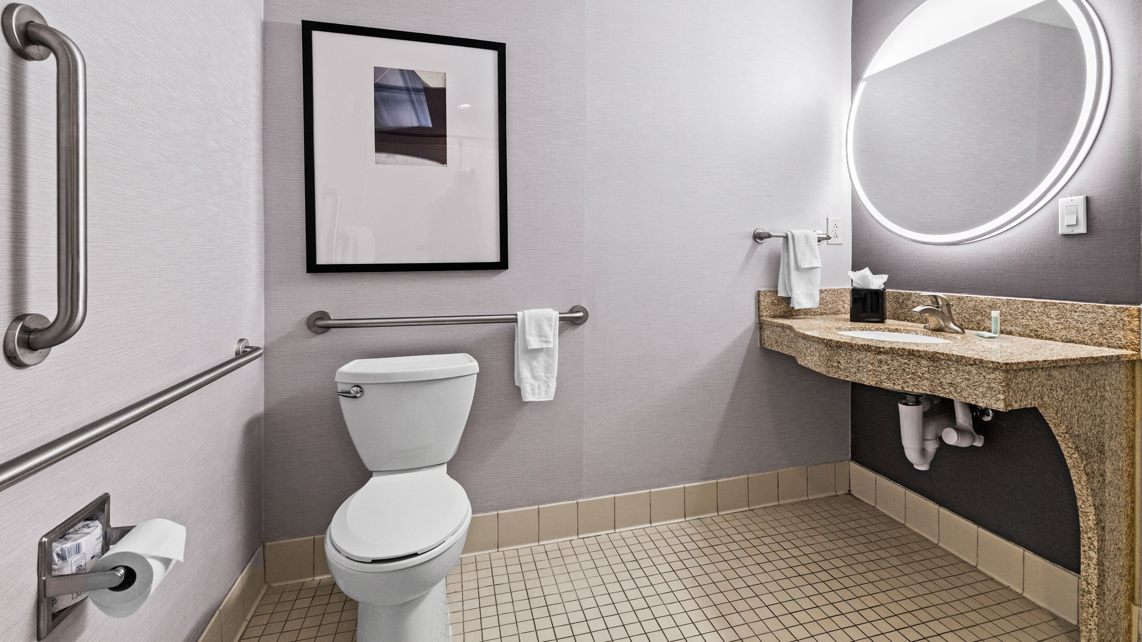 Courtyard Clarksville - Image 5