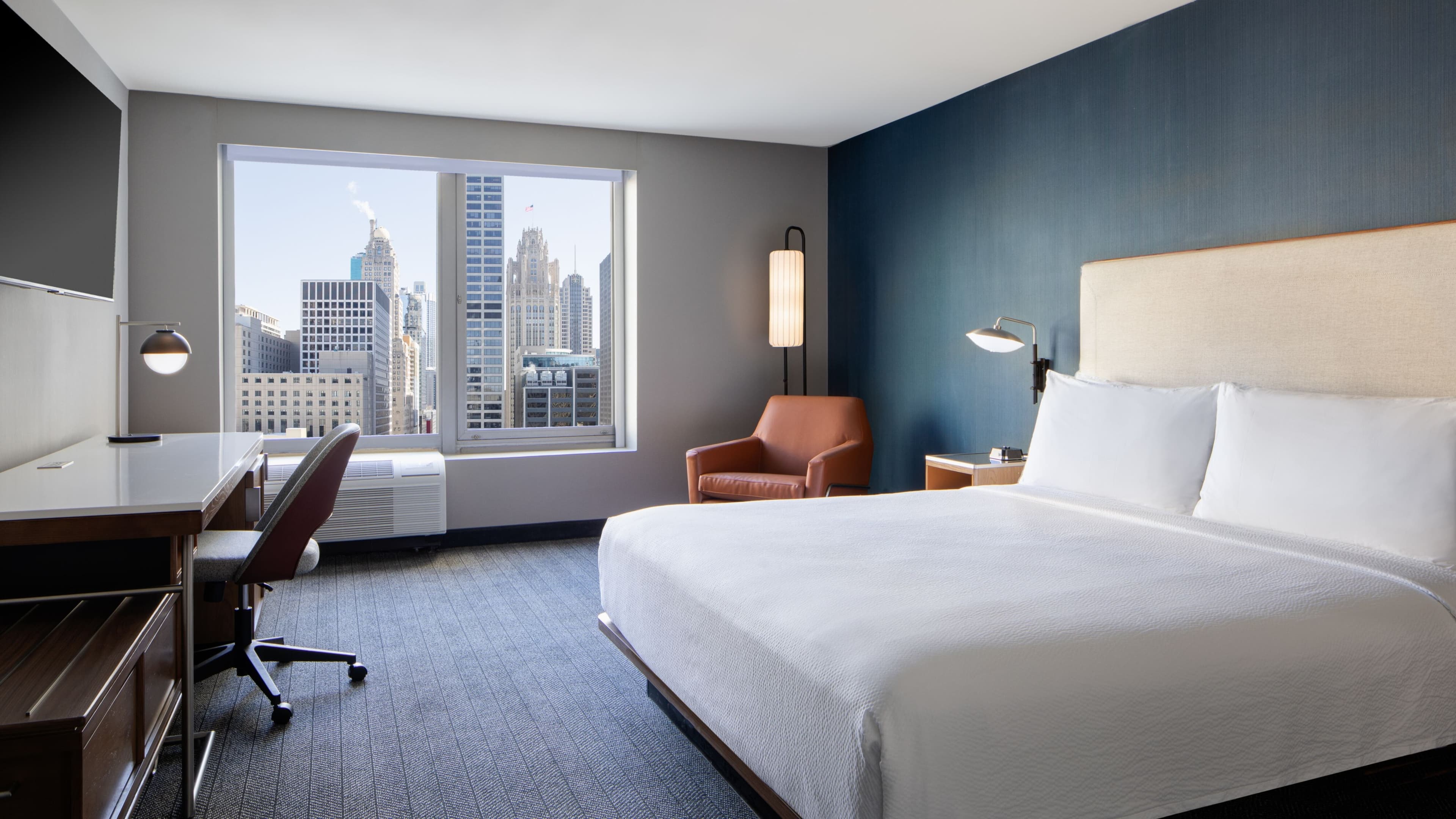 Courtyard Chicago Downtown/River North — 23