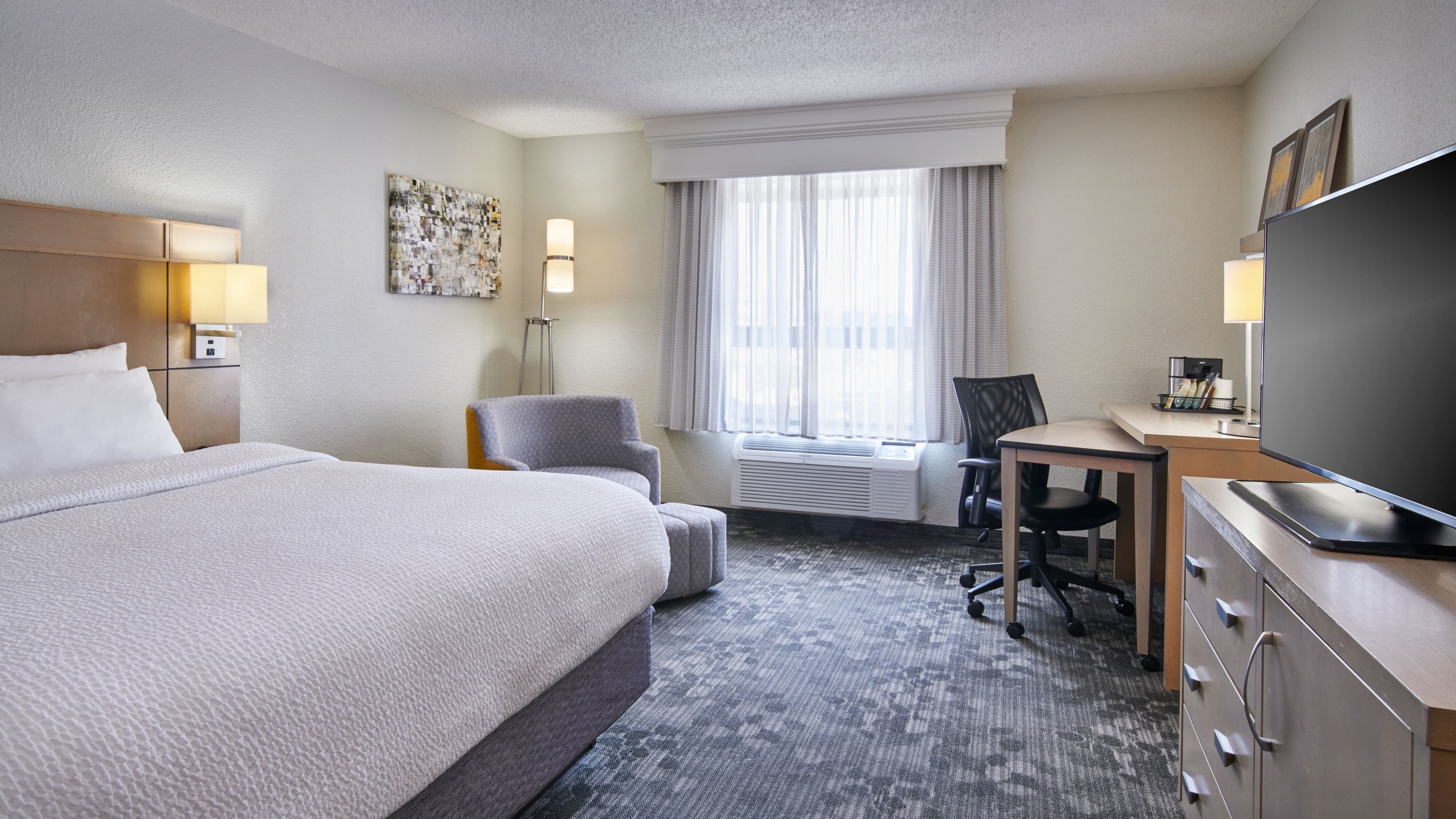 Deluxe Guest room - Image 2