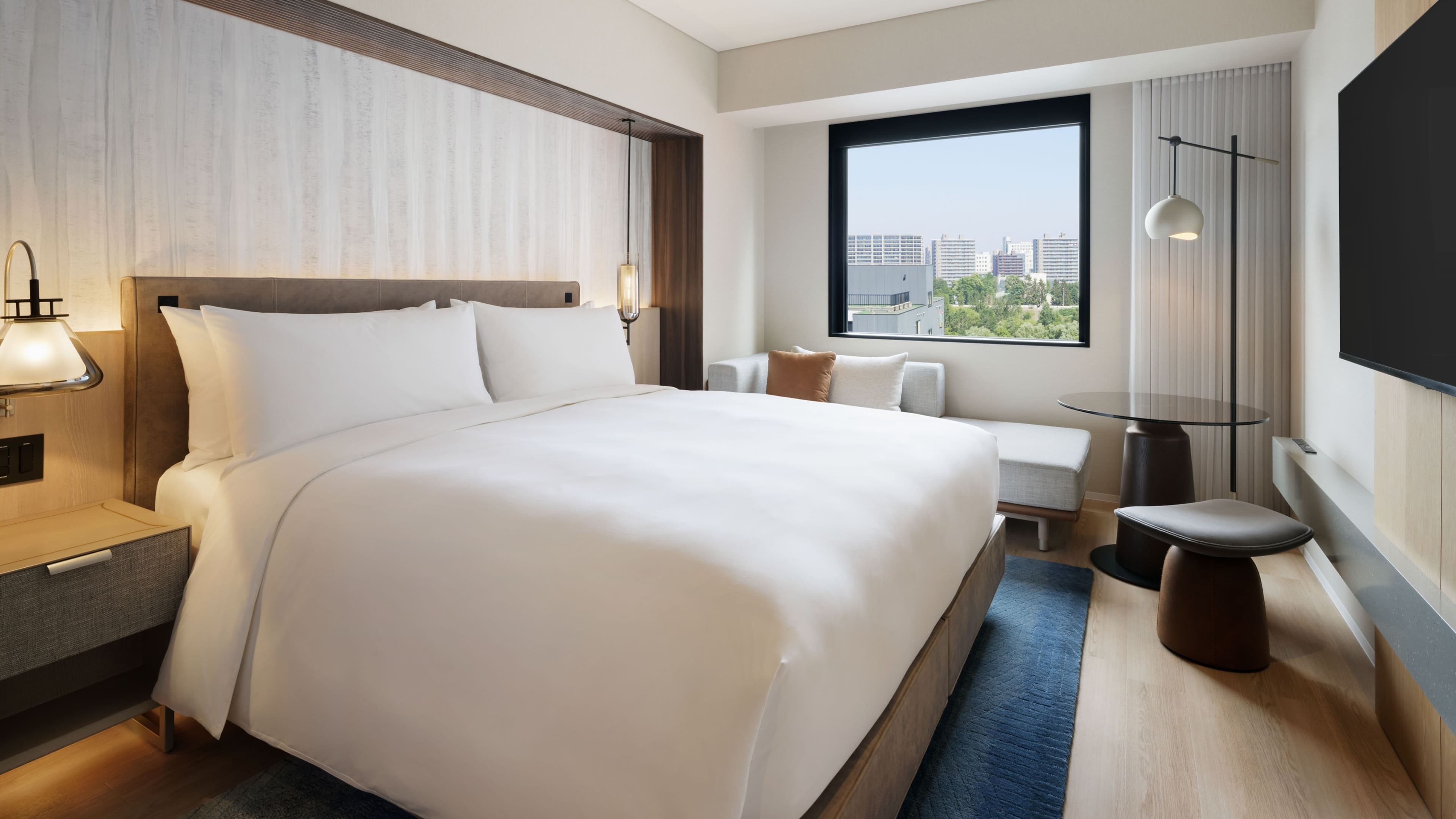 Superior Room King - Image 4