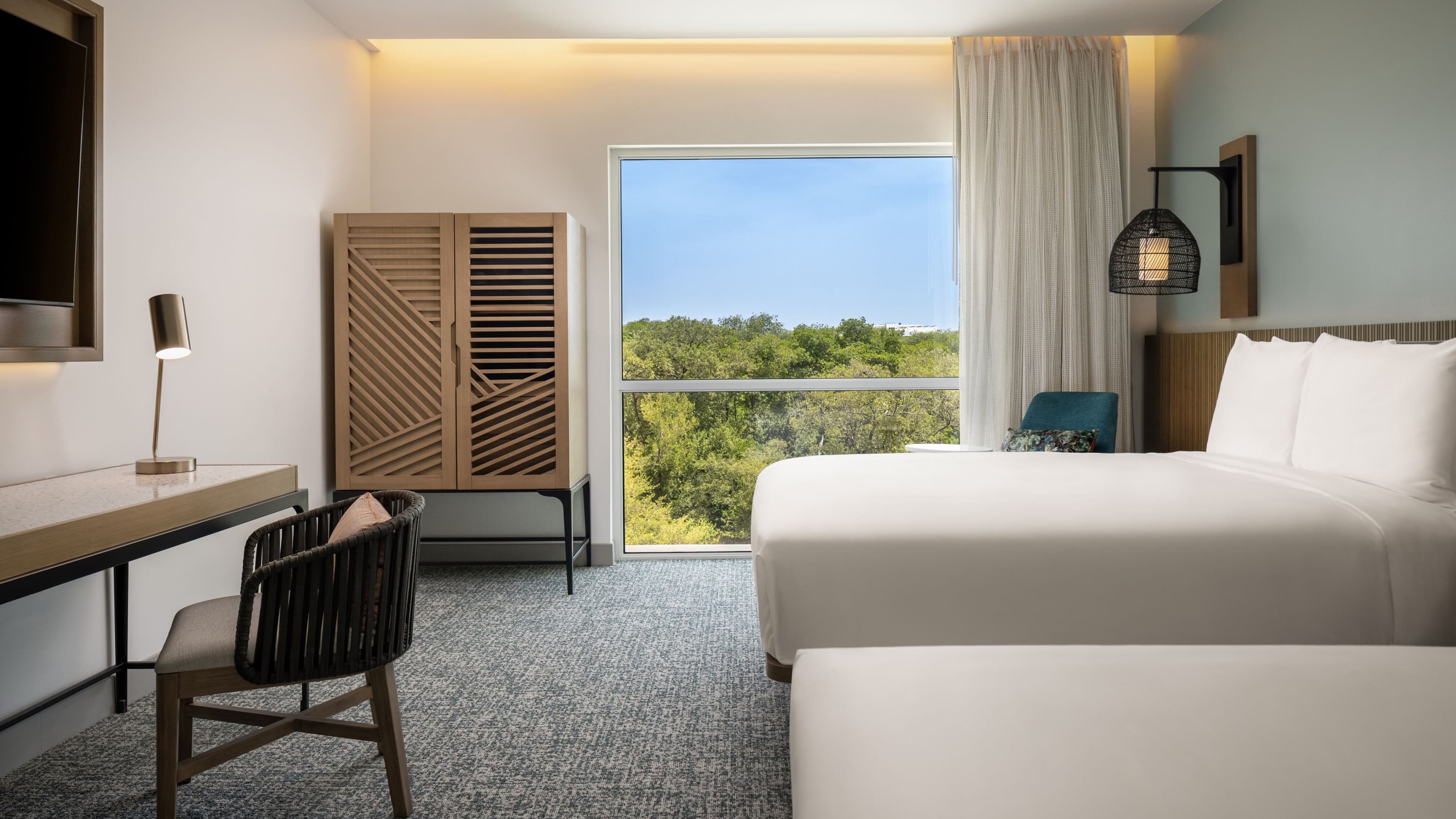 Island View - Image 1