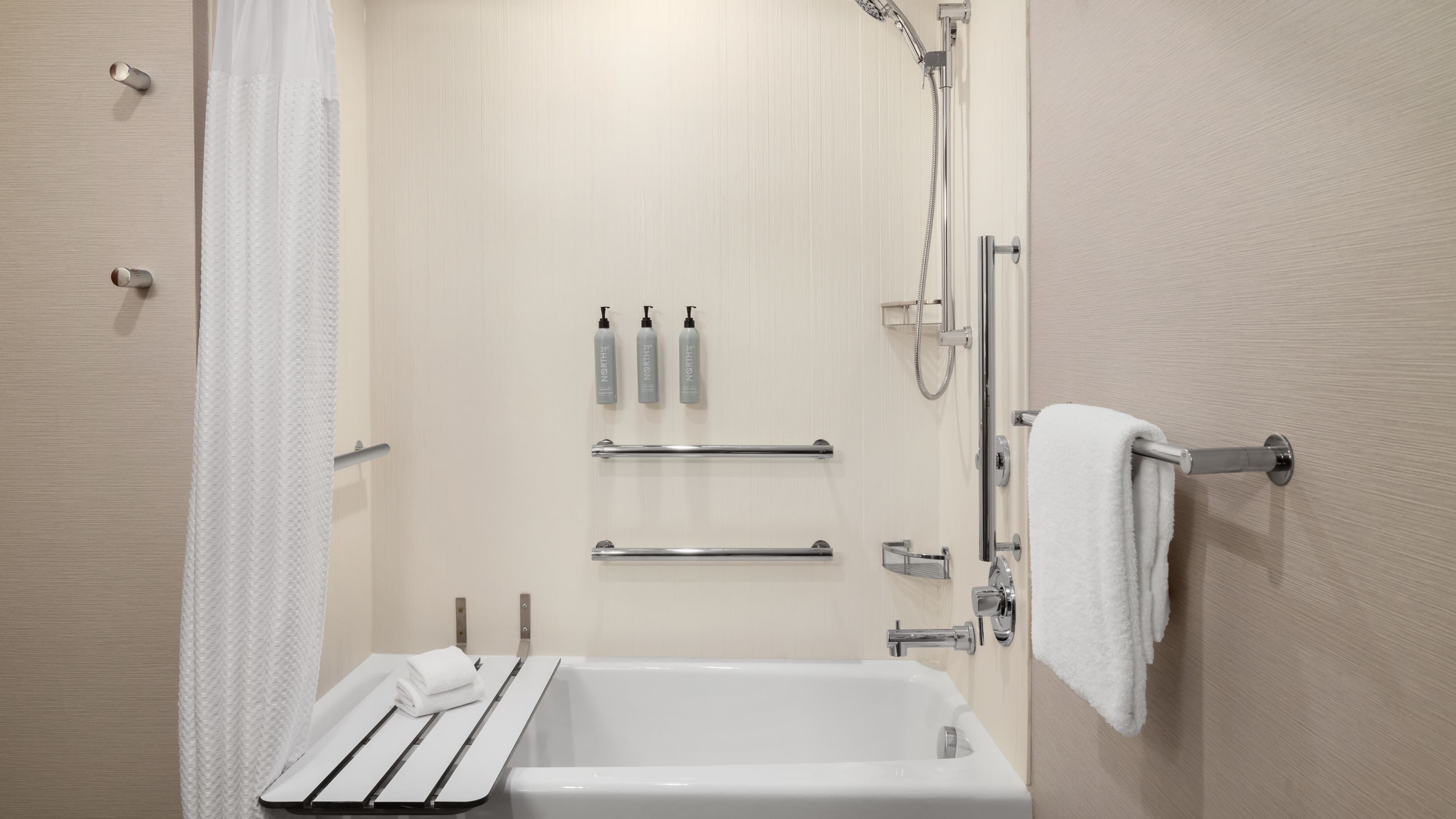 Staybridge Suites Des Moines North - Ankeny — 10