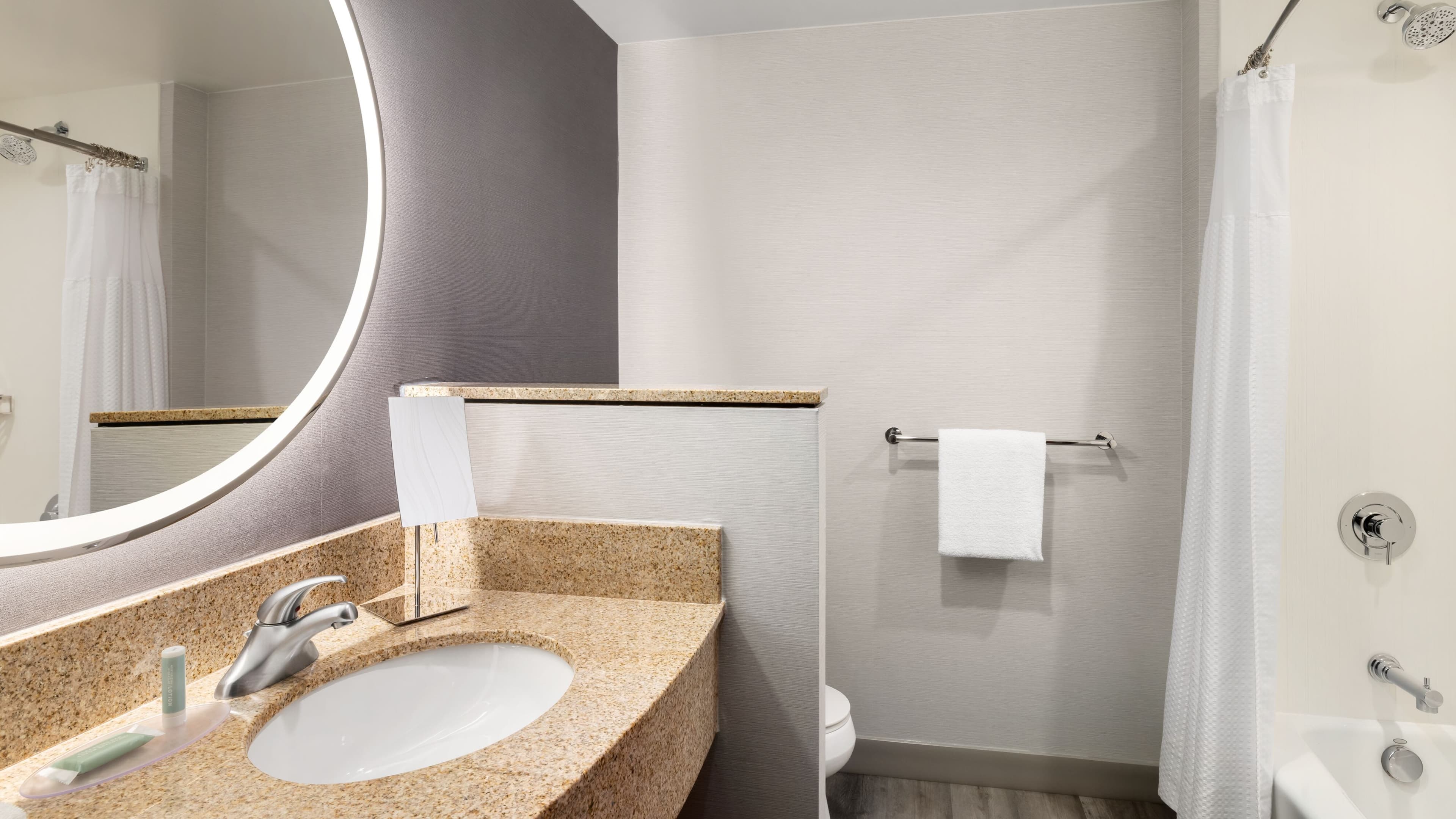 Staybridge Suites Des Moines North - Ankeny — 39