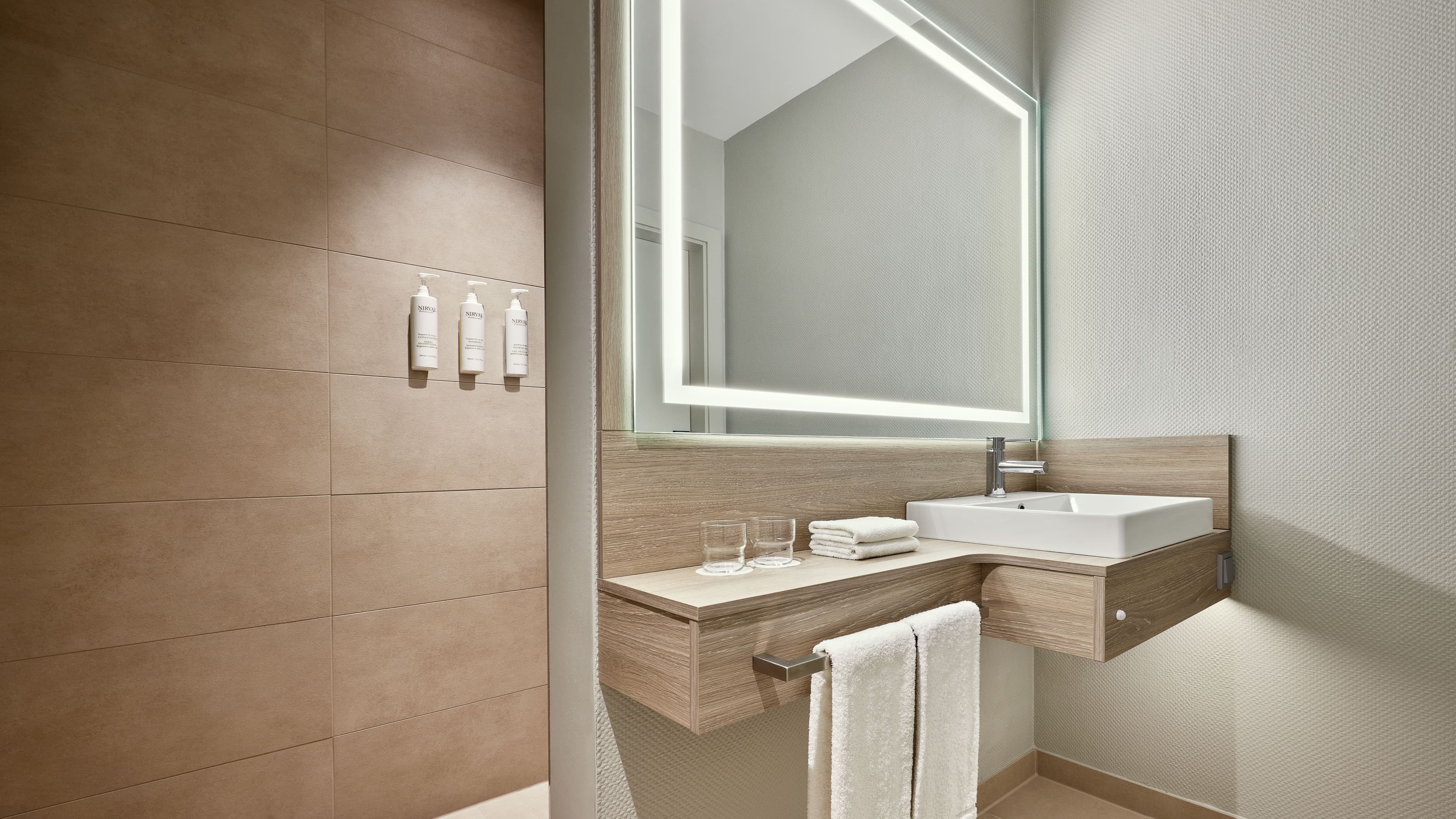Standard - Image 4