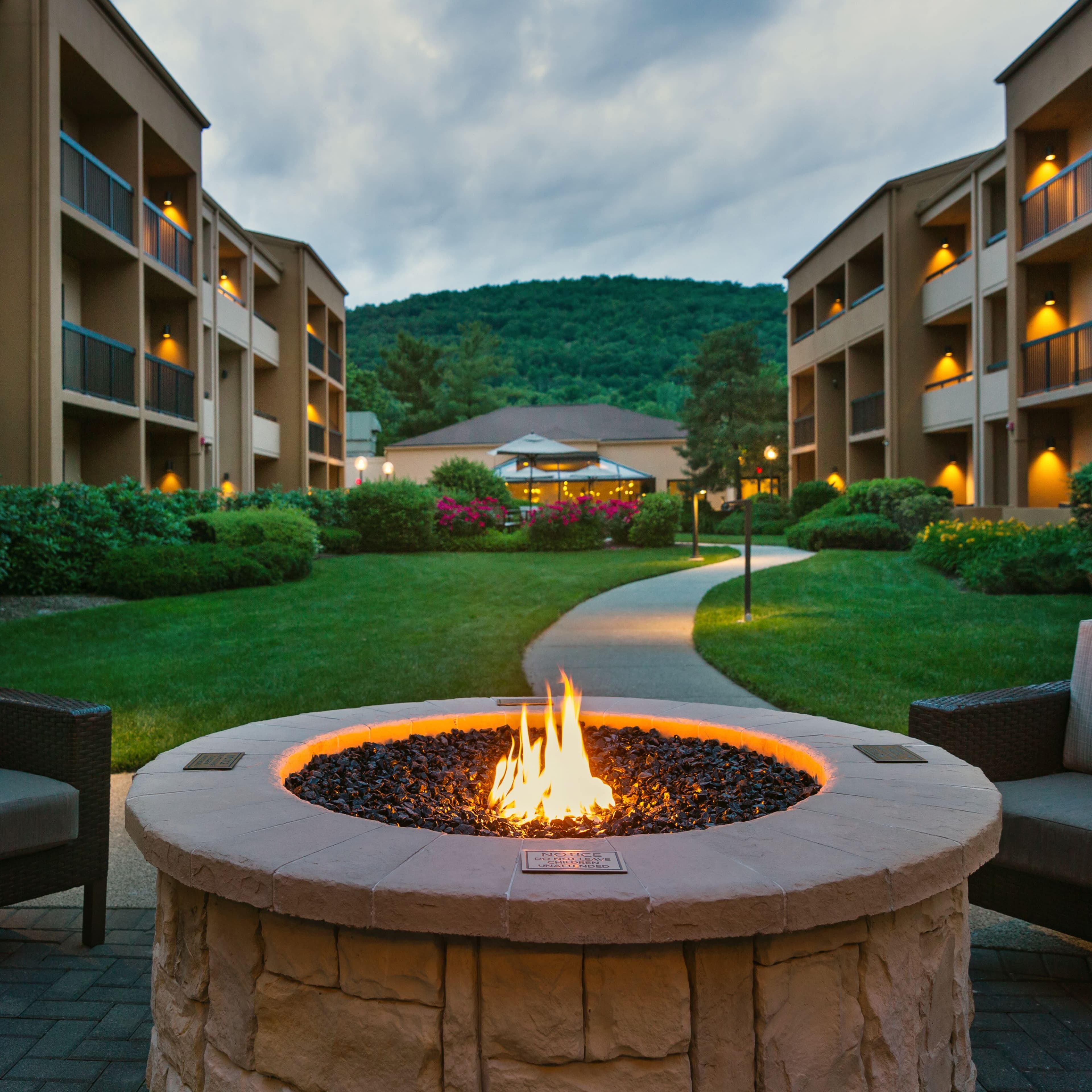Courtyard Mahwah - Image 1