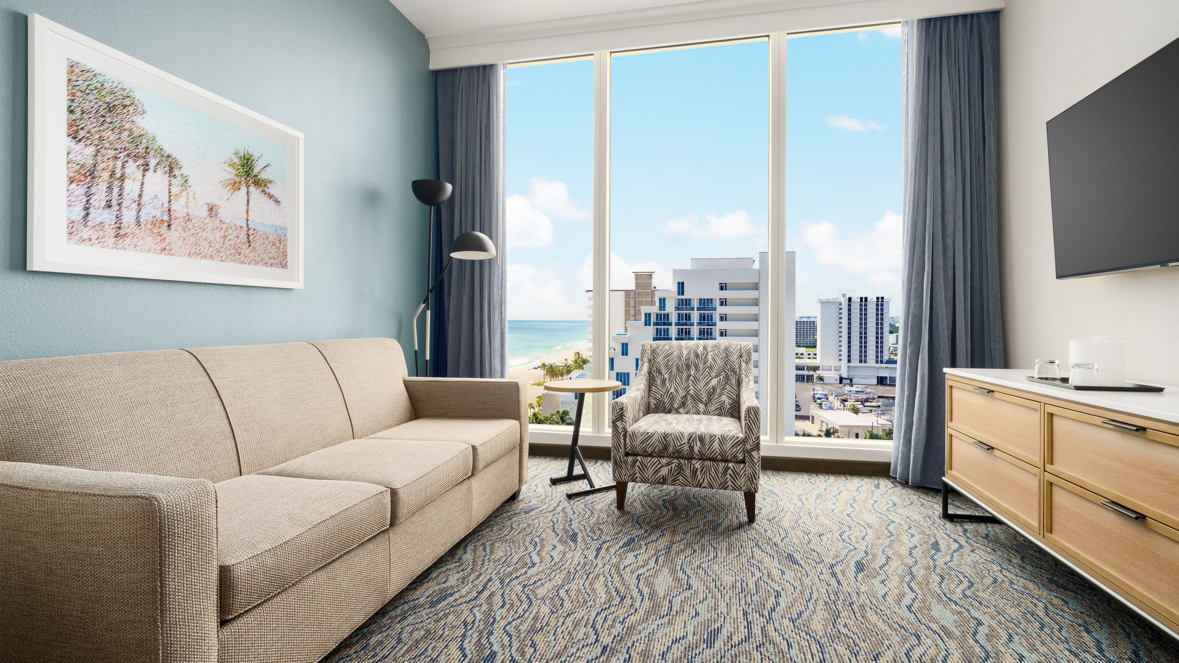 1 Bedroom Suite - Image 1