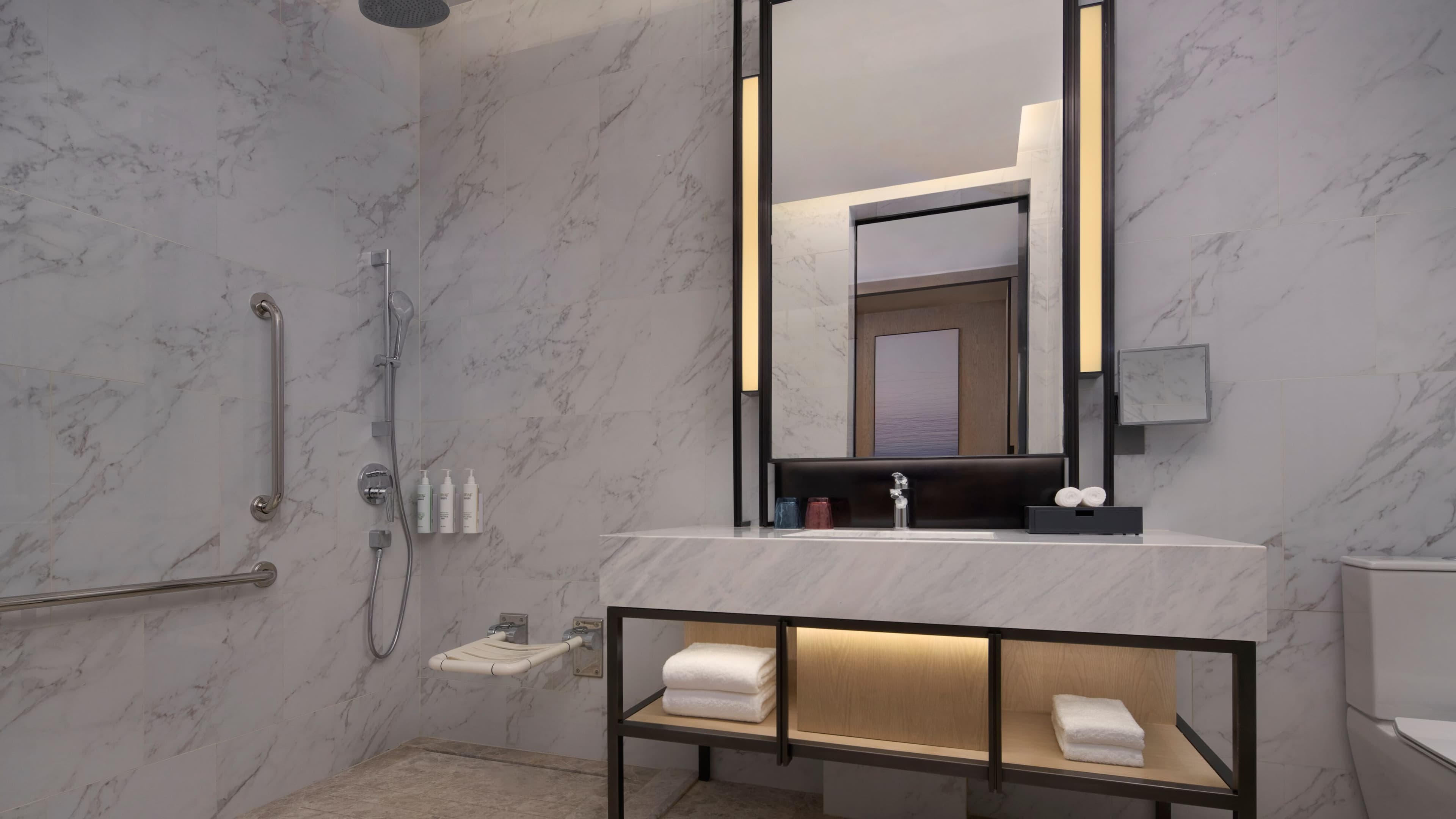 Superior King - Image 2