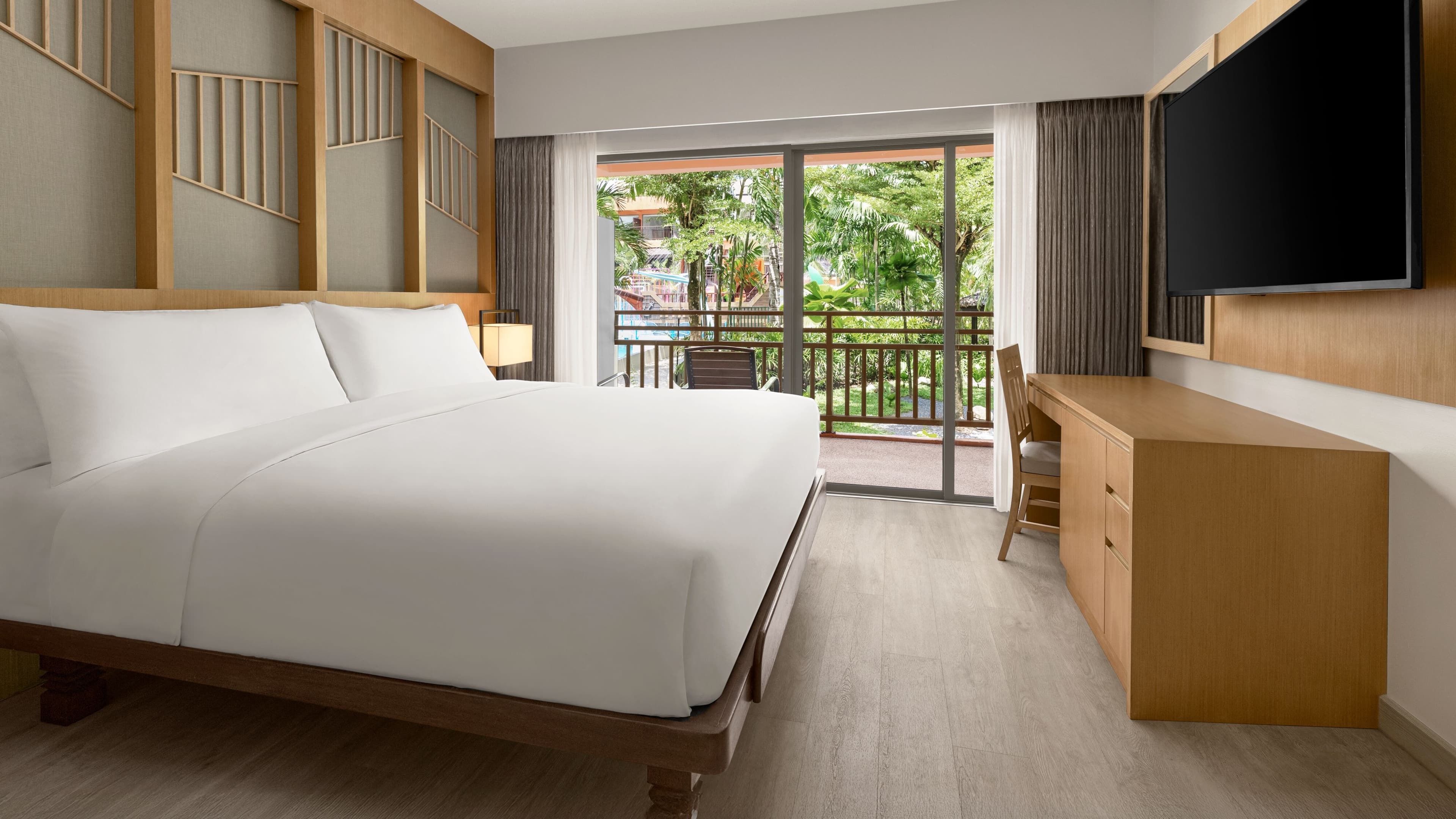 Courtyard Phuket, Patong Beach Resort — 8