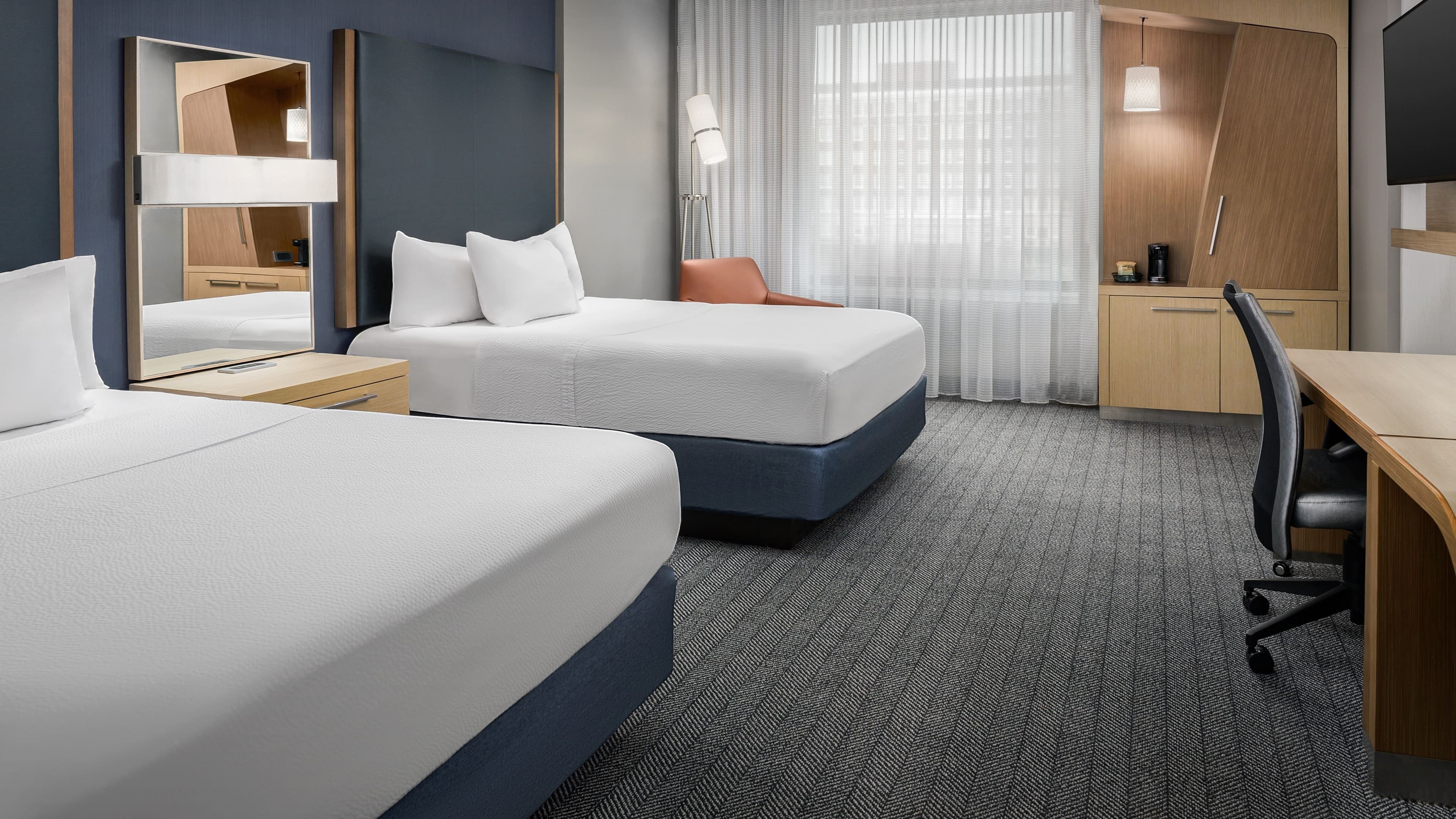 Courtyard Muncie at Horizon Convention Center — 9