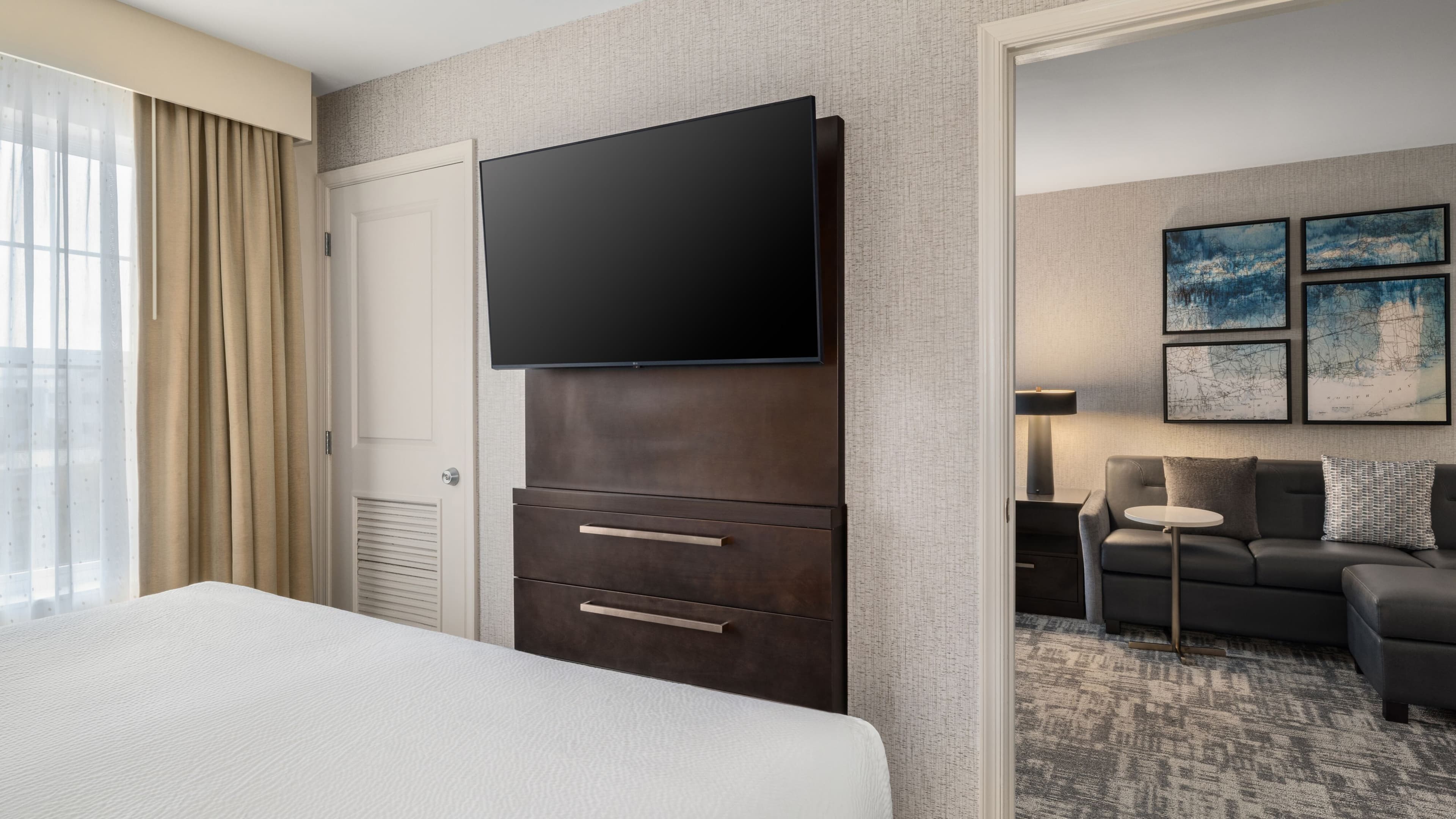 Residence Inn Long Island Islip/Courthouse Complex - Image 5
