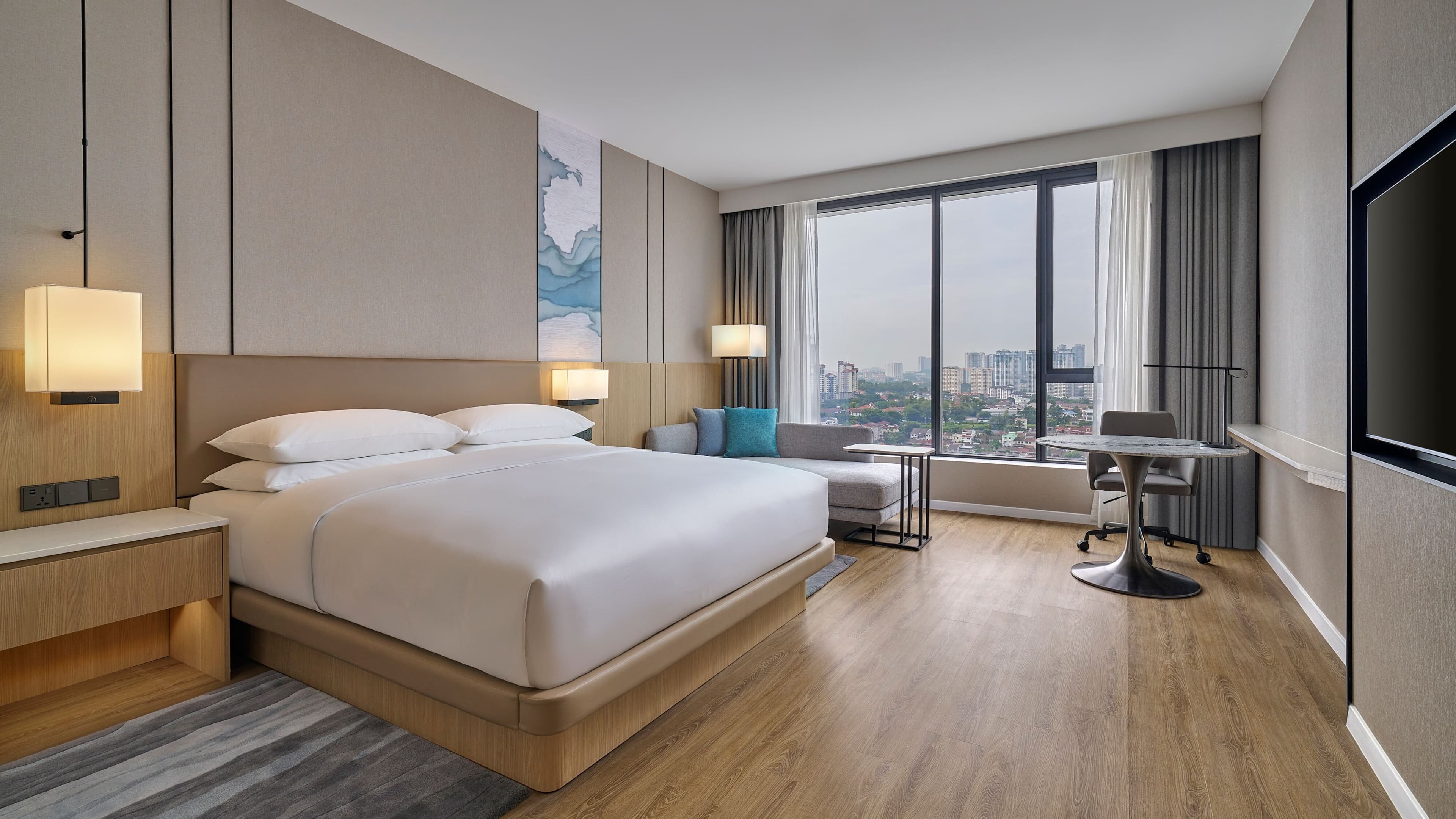 Courtyard Kuala Lumpur South - Image 4