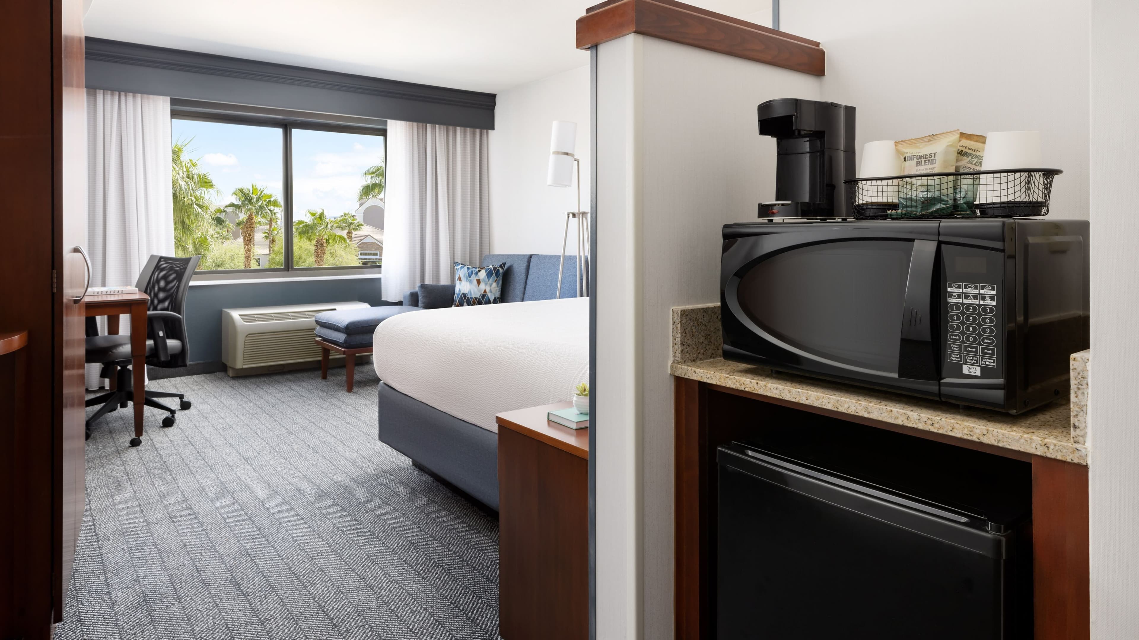Courtyard By Marriott Las Vegas Stadium Area - Image 5