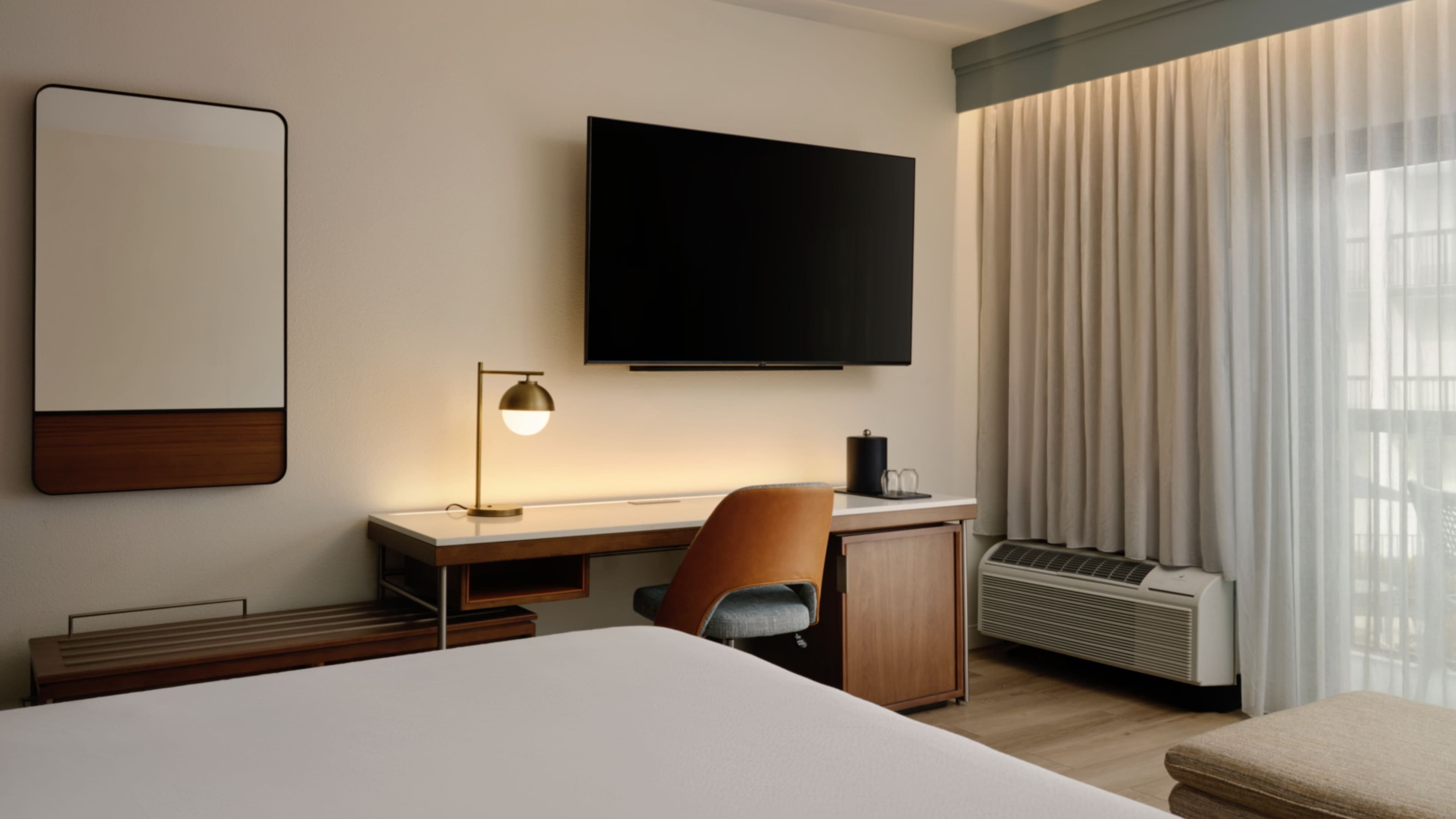 Courtyard Orlando Airport - Image 4