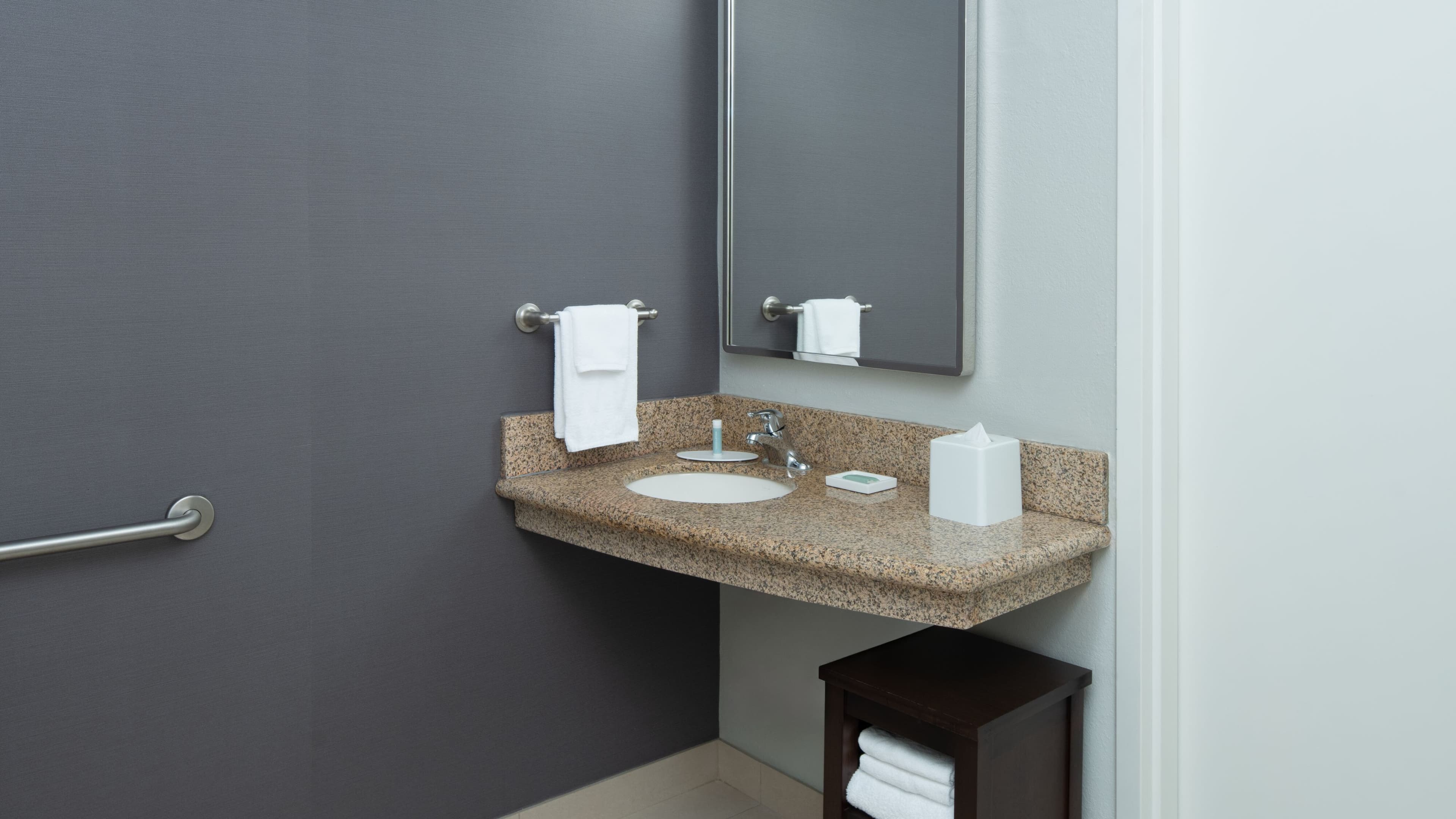 Guest room - Image 11