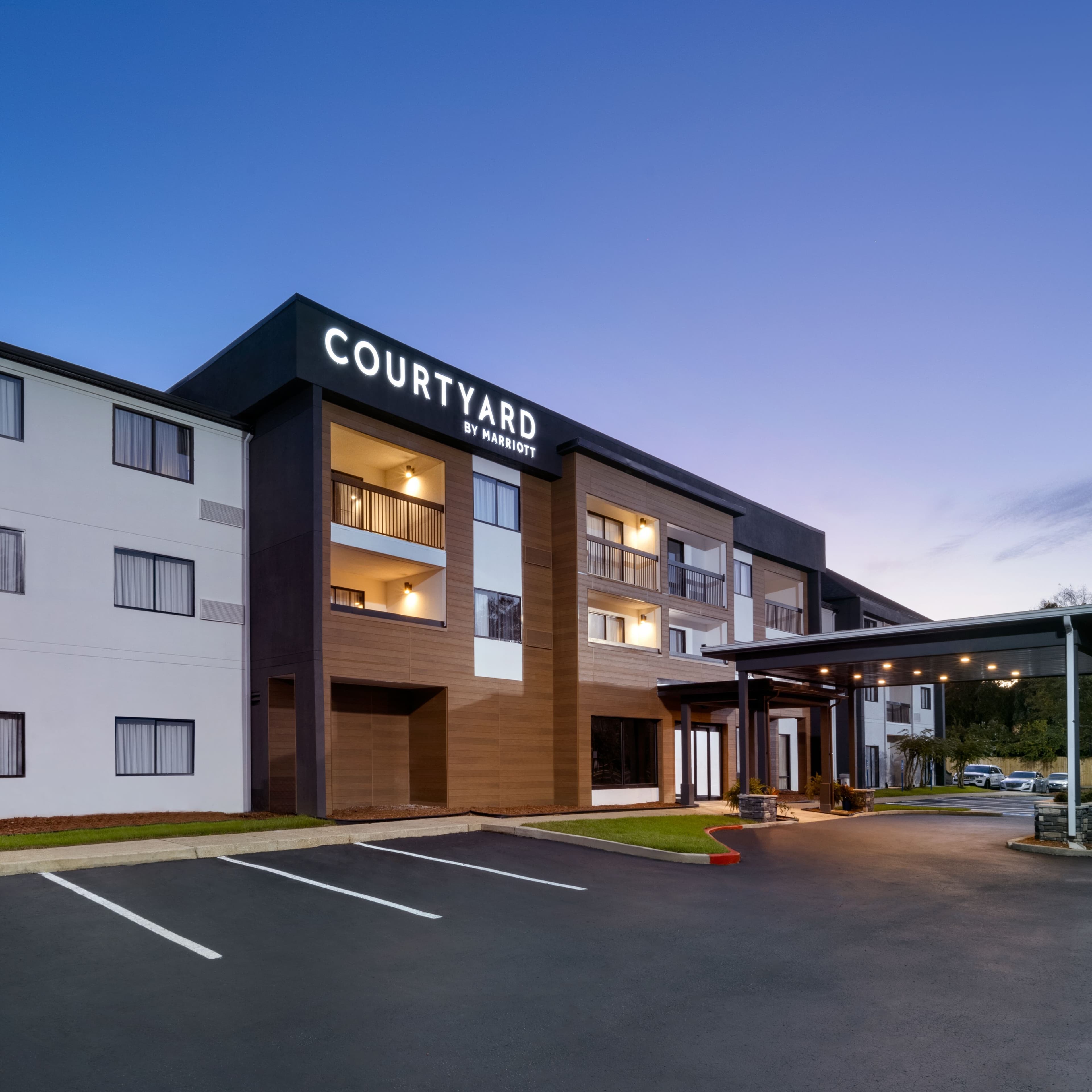 Courtyard Mobile - Image 1