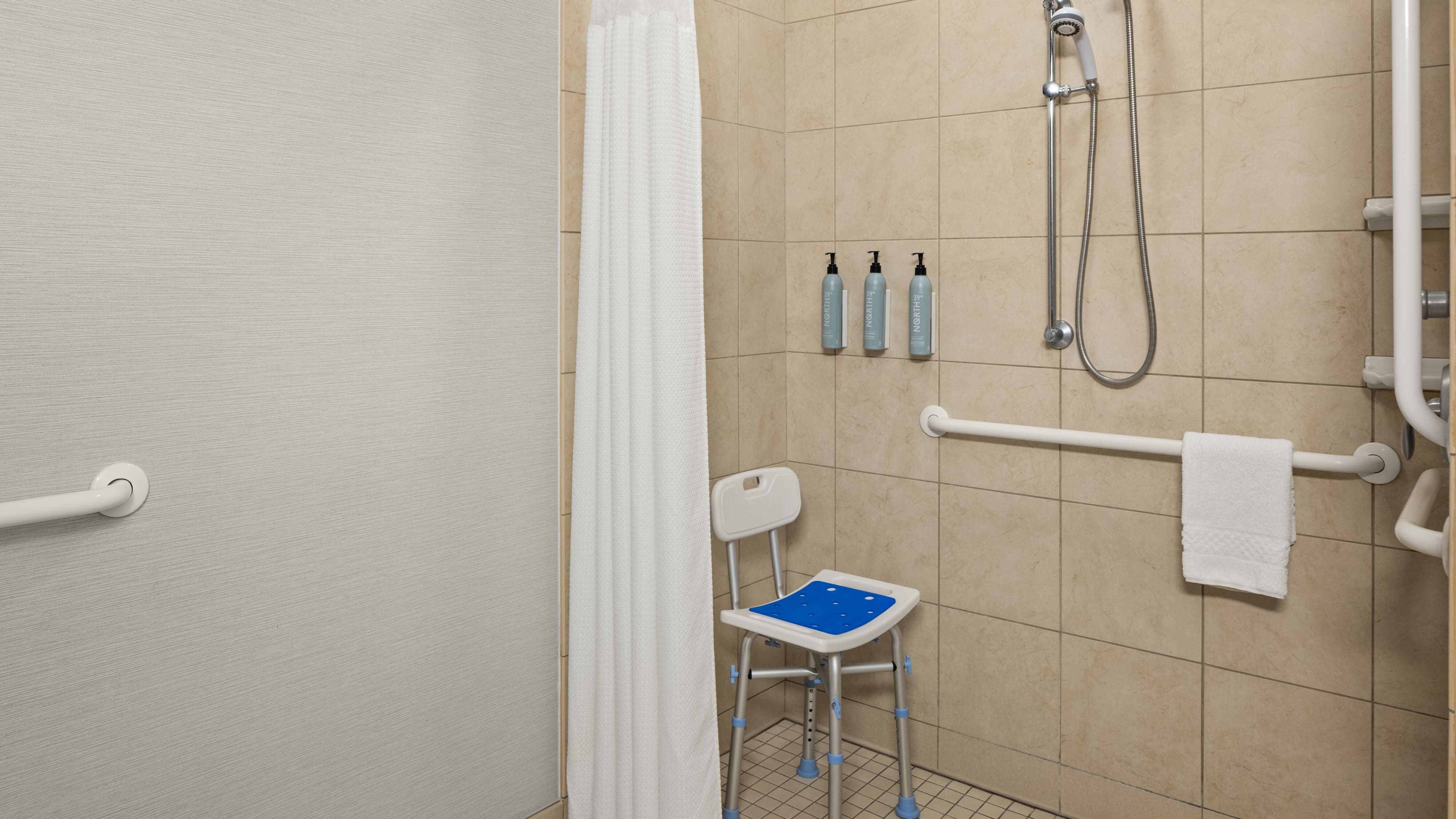 Staybridge Suites Mpls-Maple Grove/Arbor Lakes — 22
