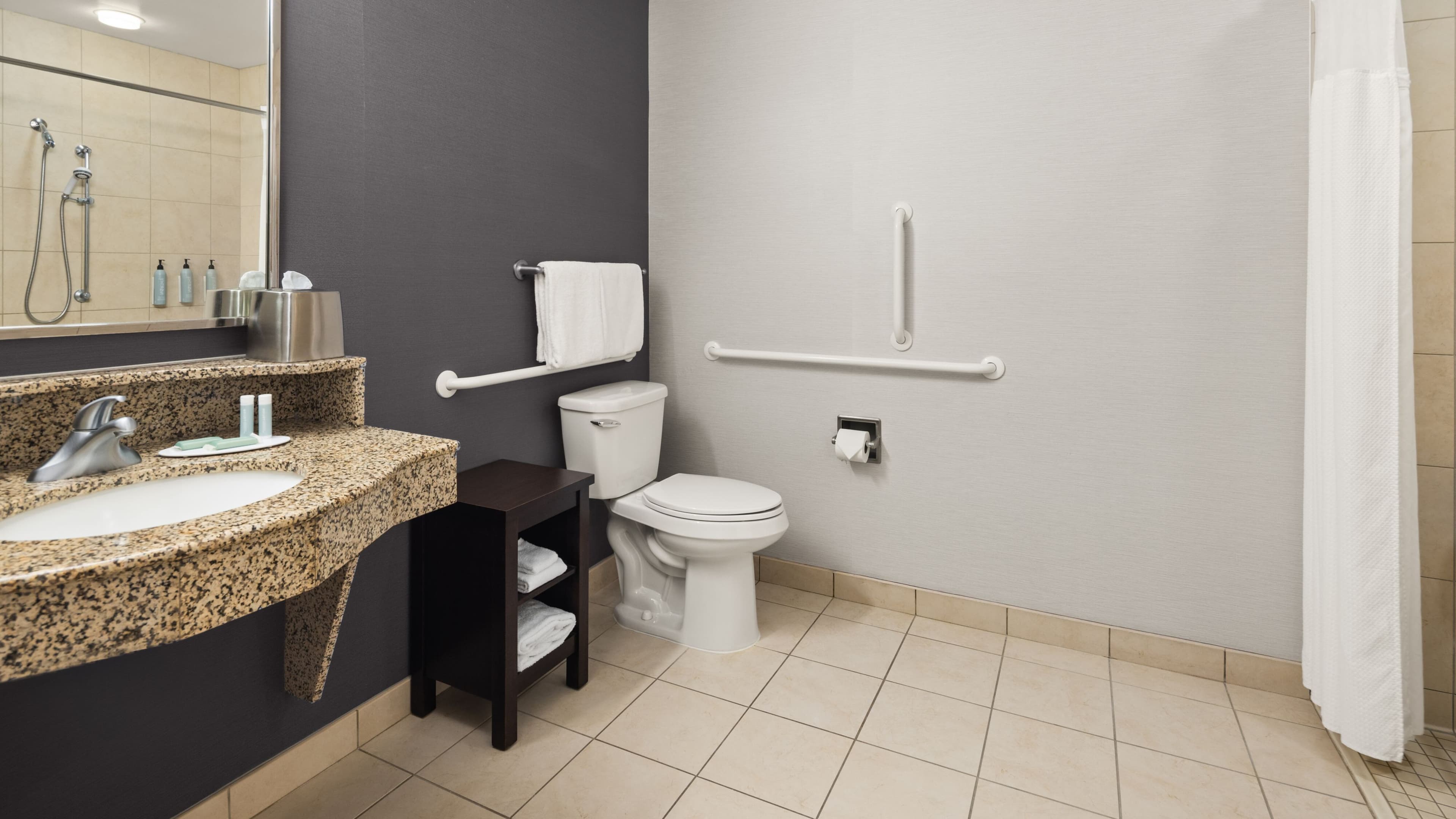 Staybridge Suites Mpls-Maple Grove/Arbor Lakes — 23