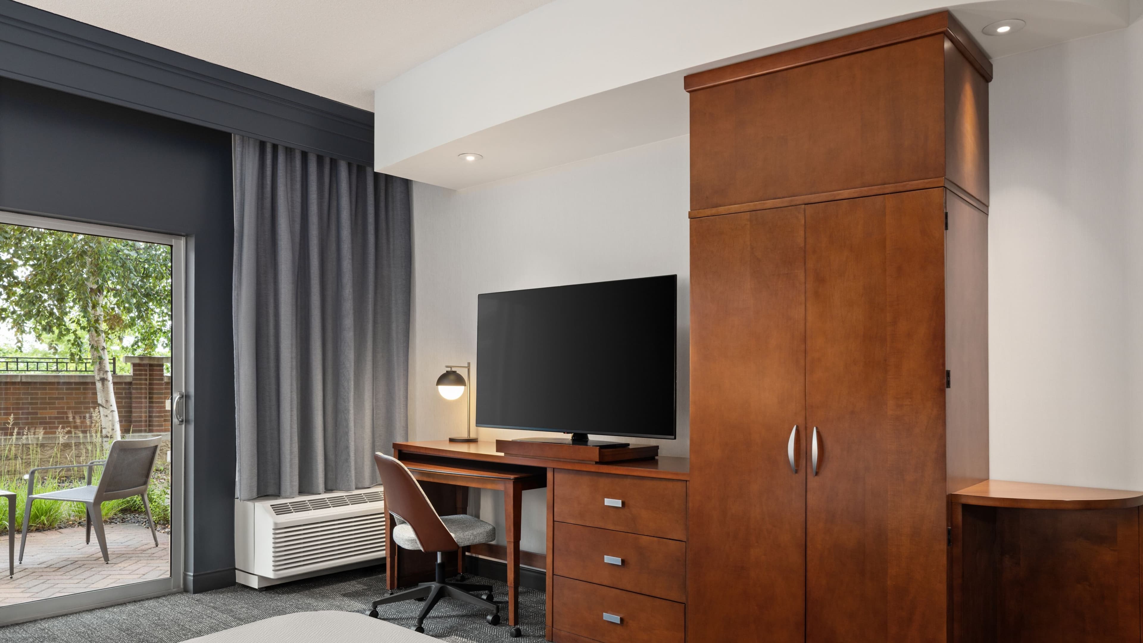 Staybridge Suites Mpls-Maple Grove/Arbor Lakes — 20