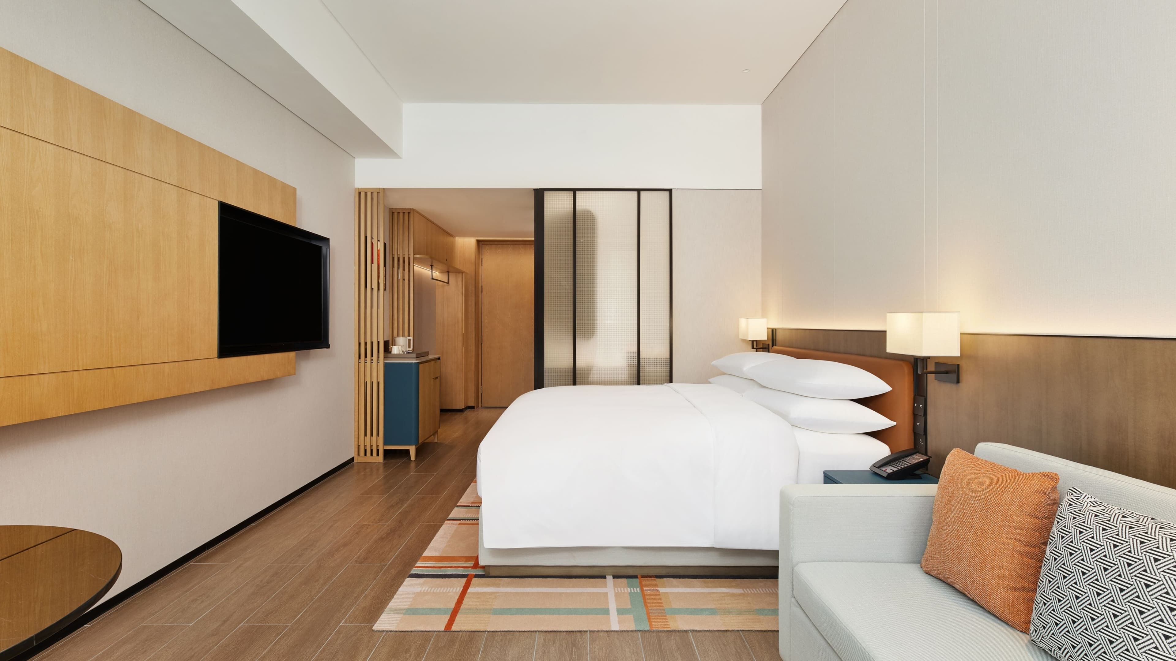 Courtyard by Marriott Nanning Wuxiang - Image 2