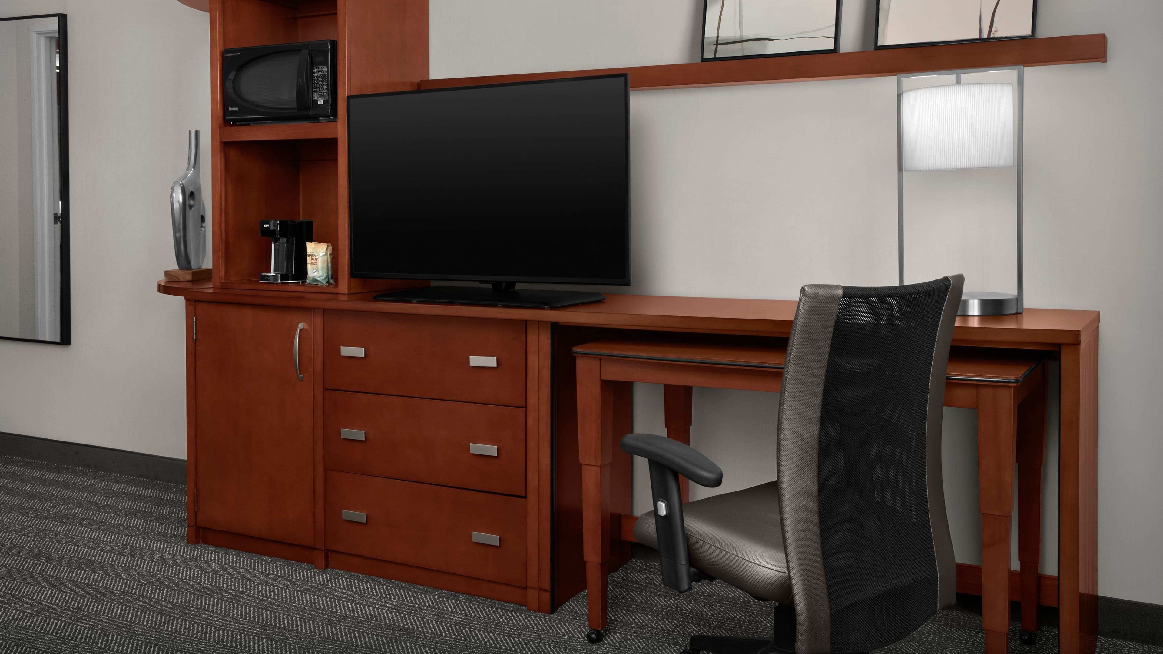 Courtyard Phoenix Chandler/Fashion Center - Image 3