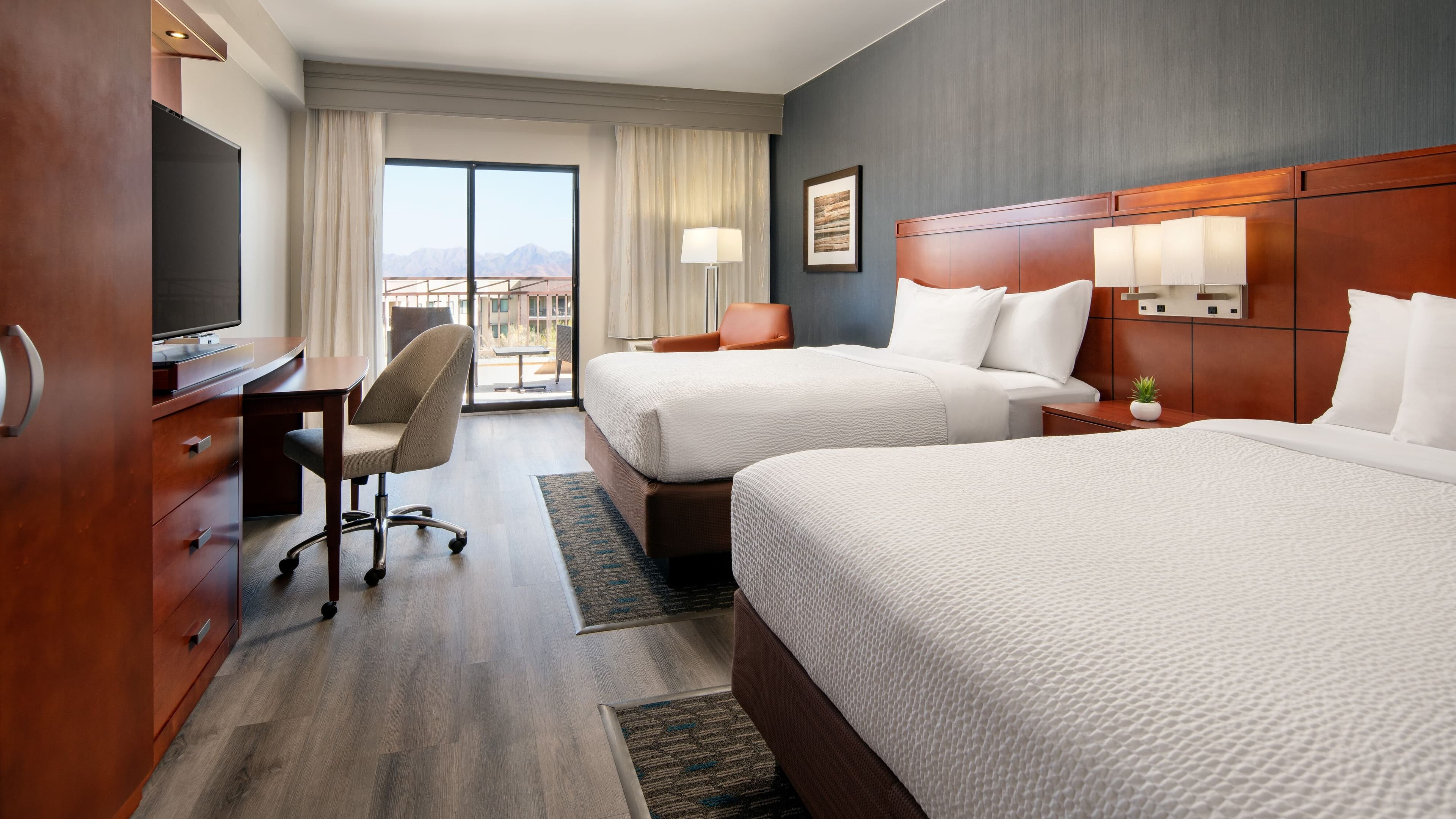 Courtyard Scottsdale Salt River — 16