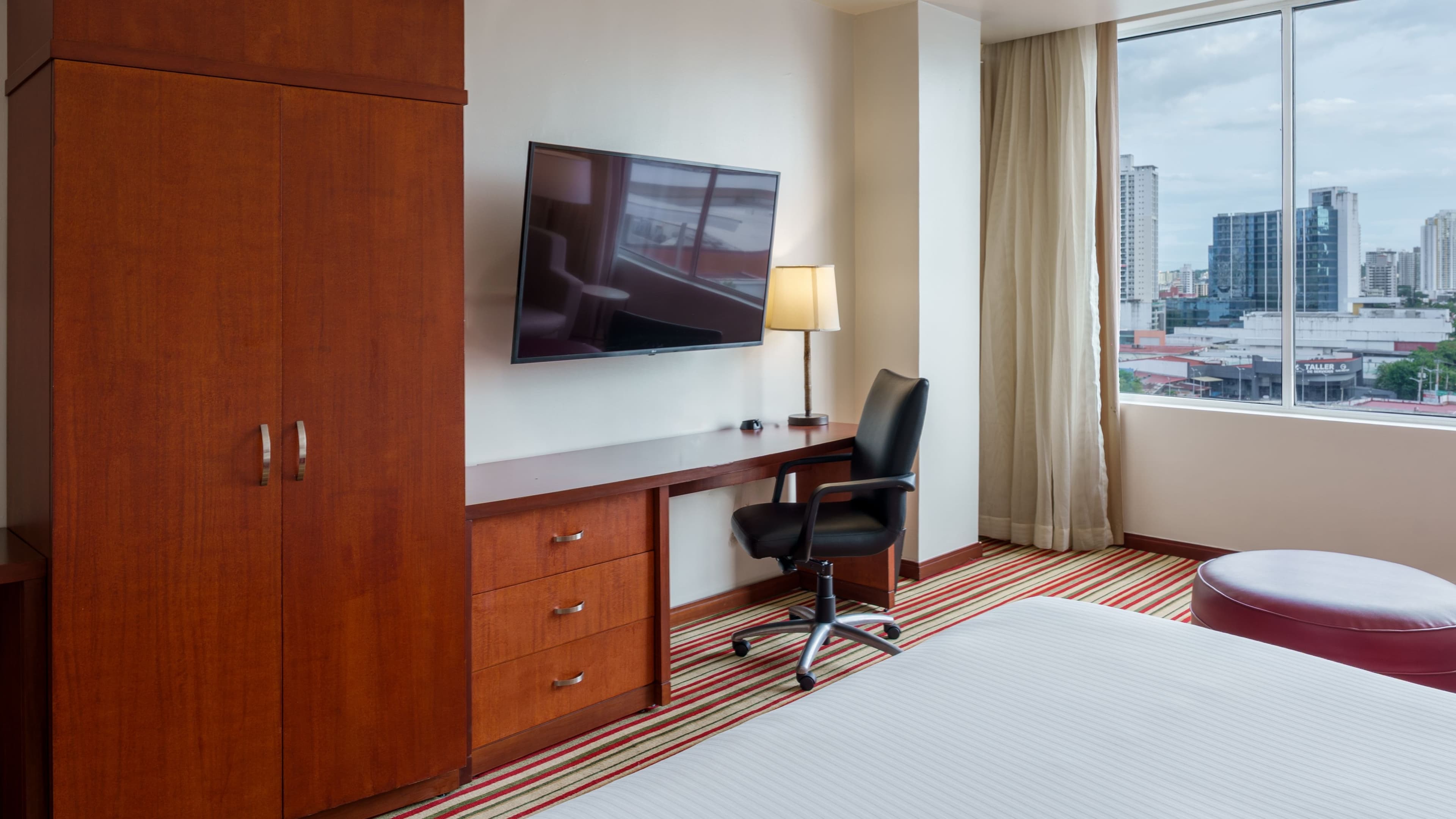 Courtyard Panama Multiplaza Mall — 8