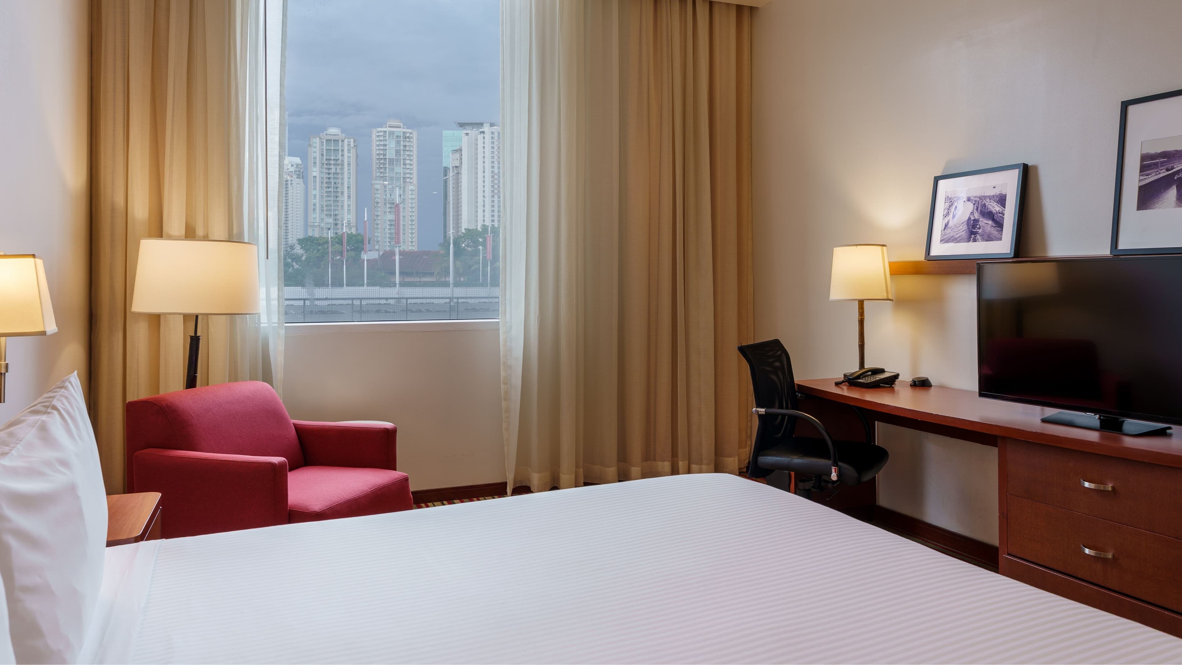Courtyard Panama Multiplaza Mall — 7