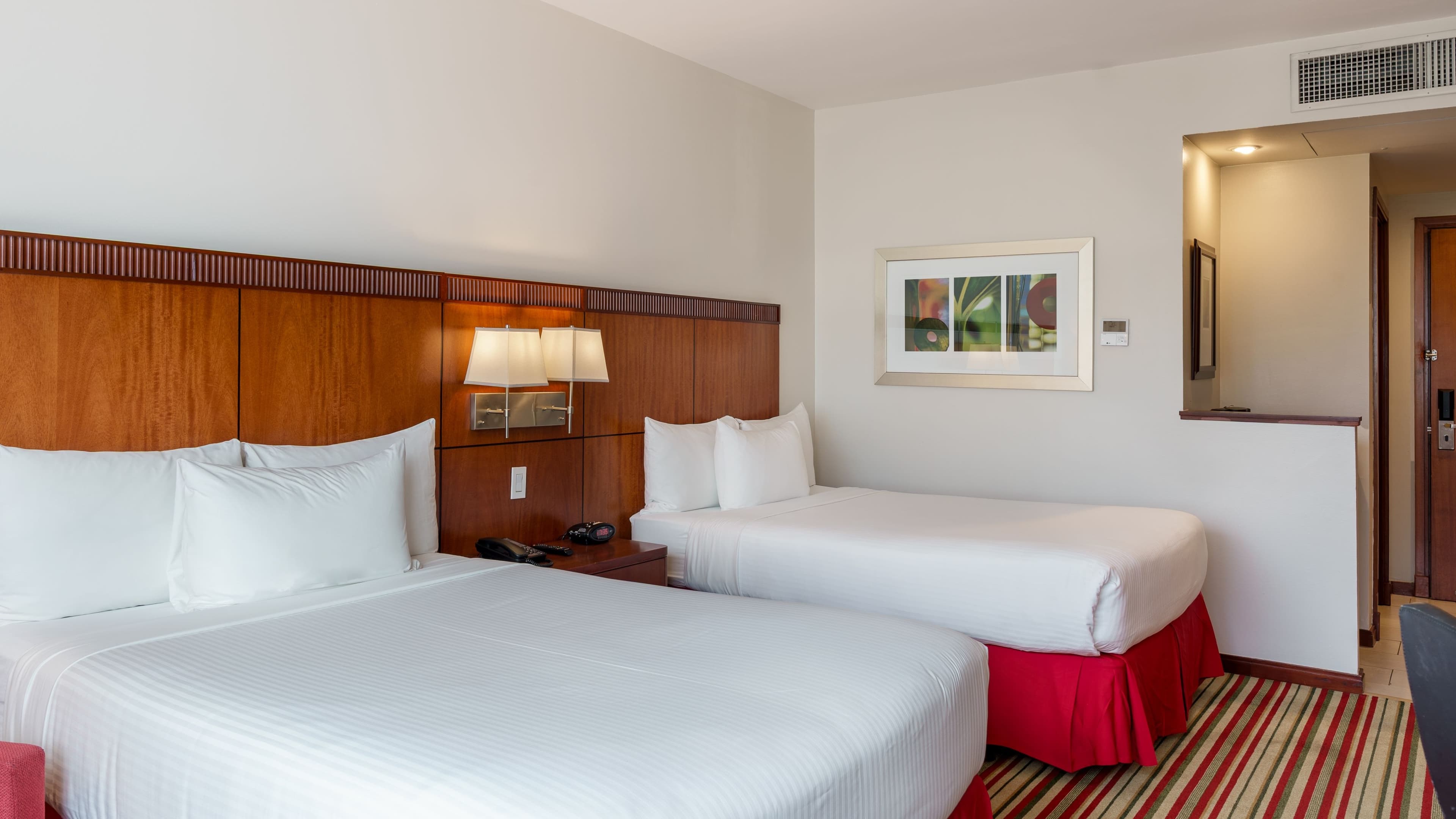 Courtyard Panama Multiplaza Mall - Image 3