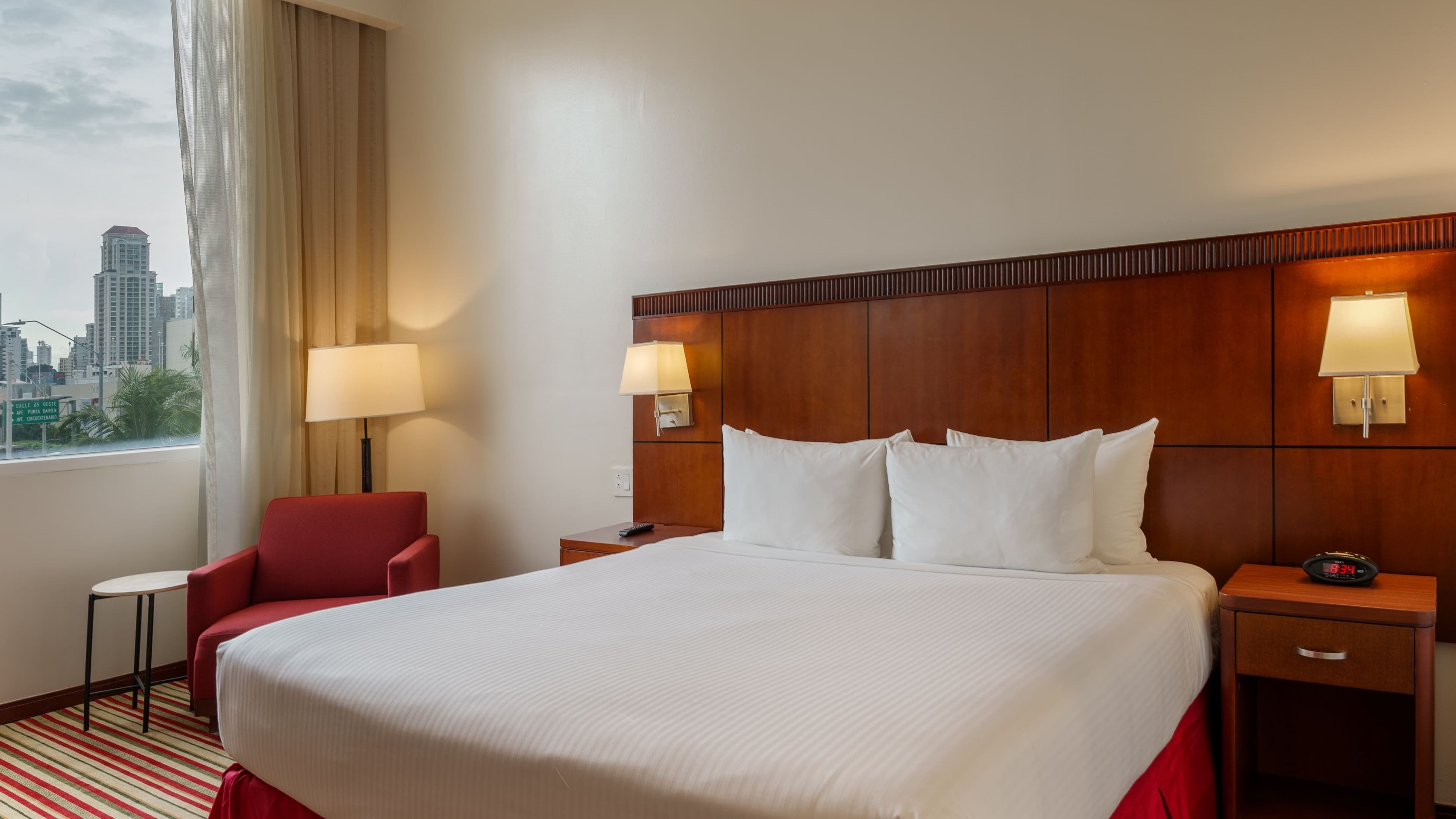 Courtyard Panama Multiplaza Mall — 12