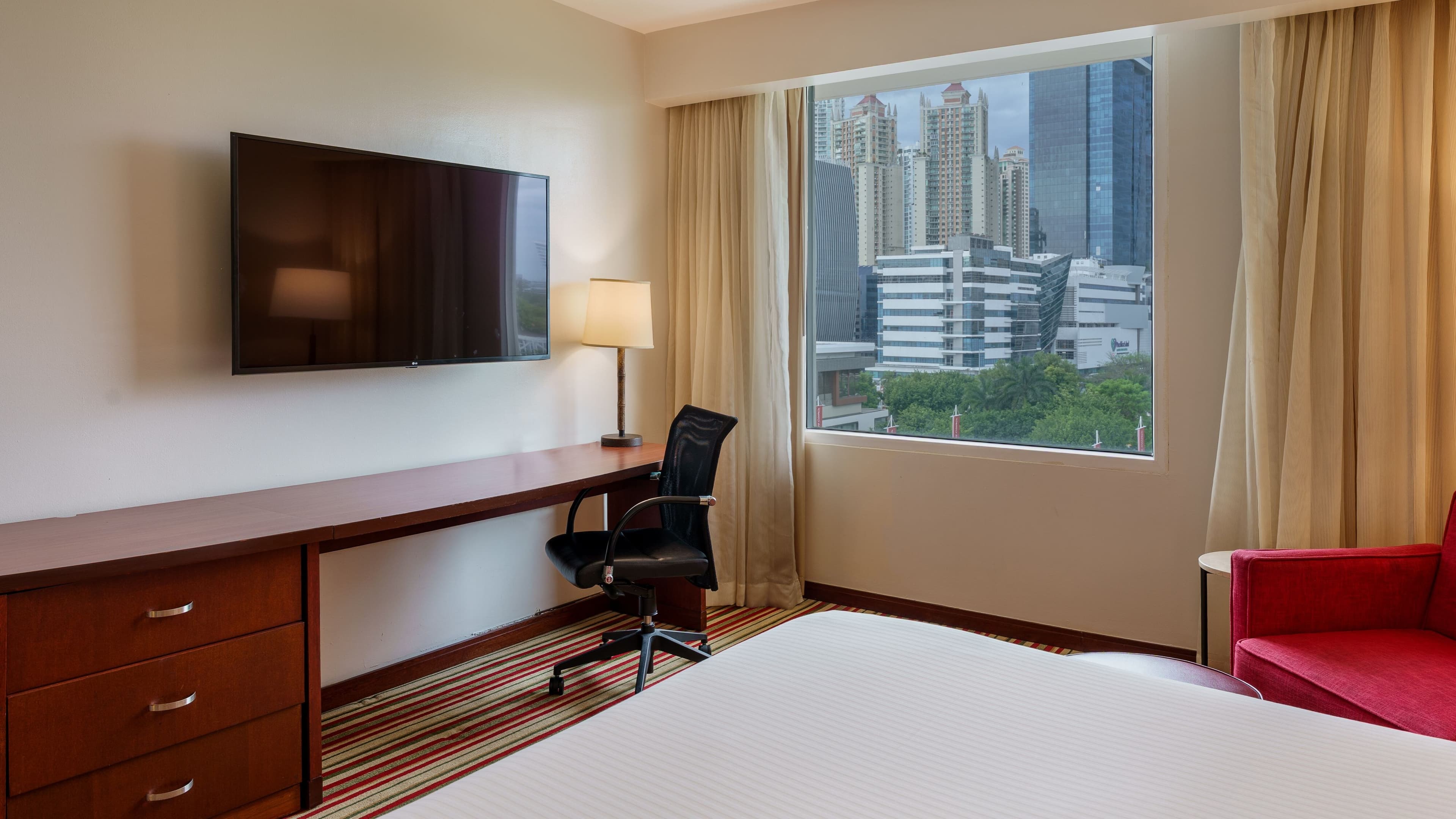 Courtyard Panama Multiplaza Mall — 9