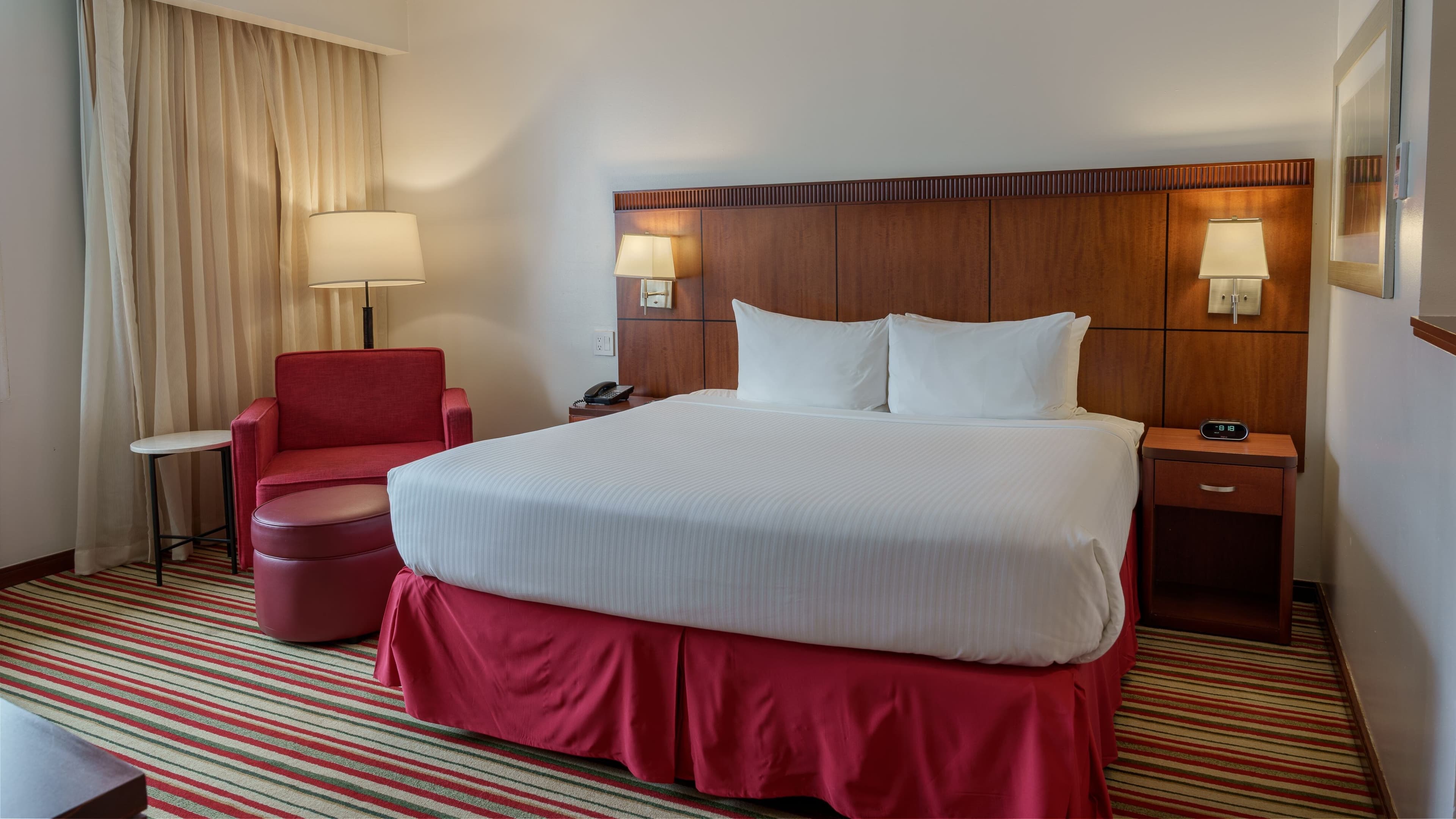 Courtyard Panama Multiplaza Mall — 10