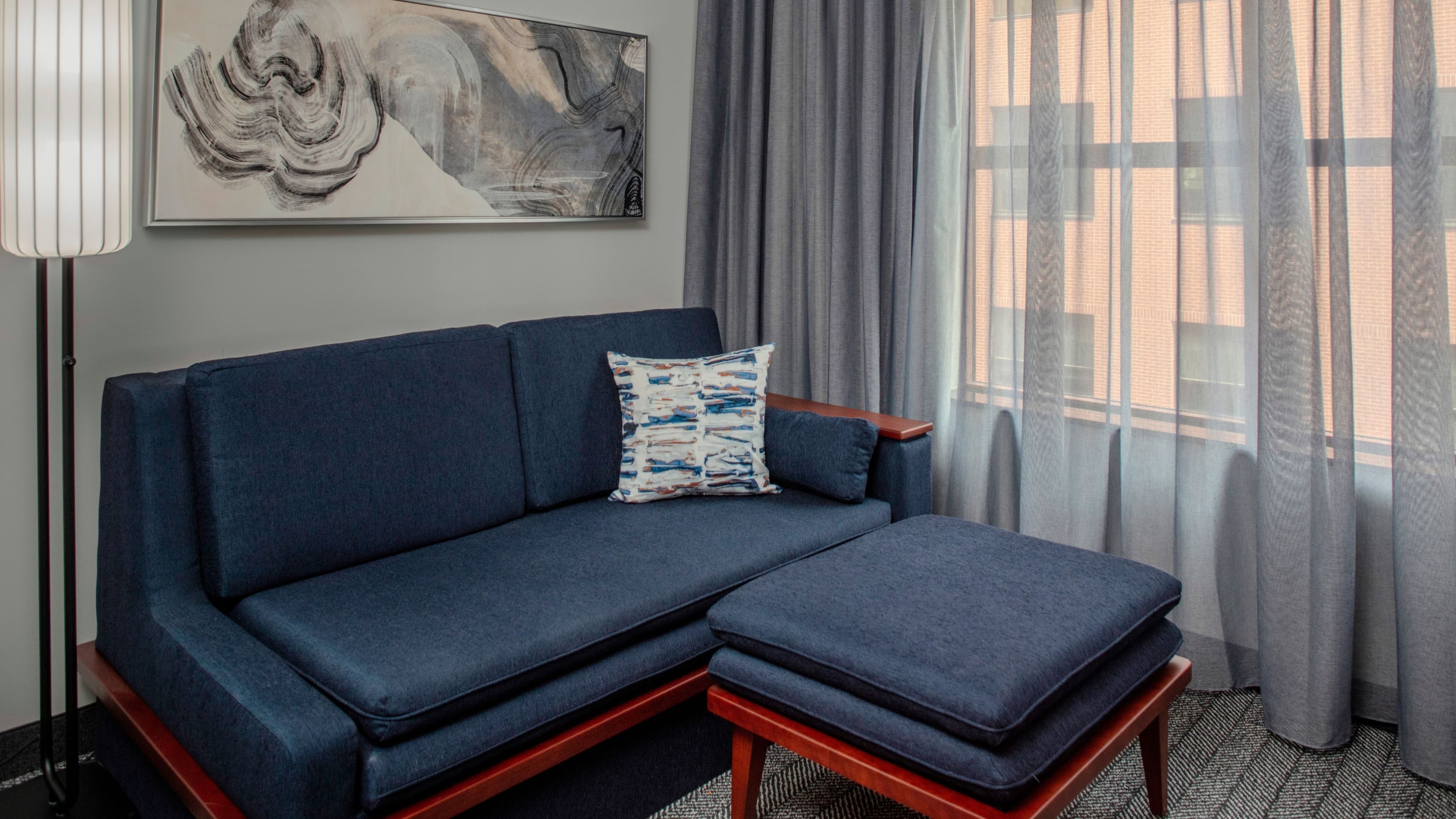 King Room with Sofa Bed - Image 3