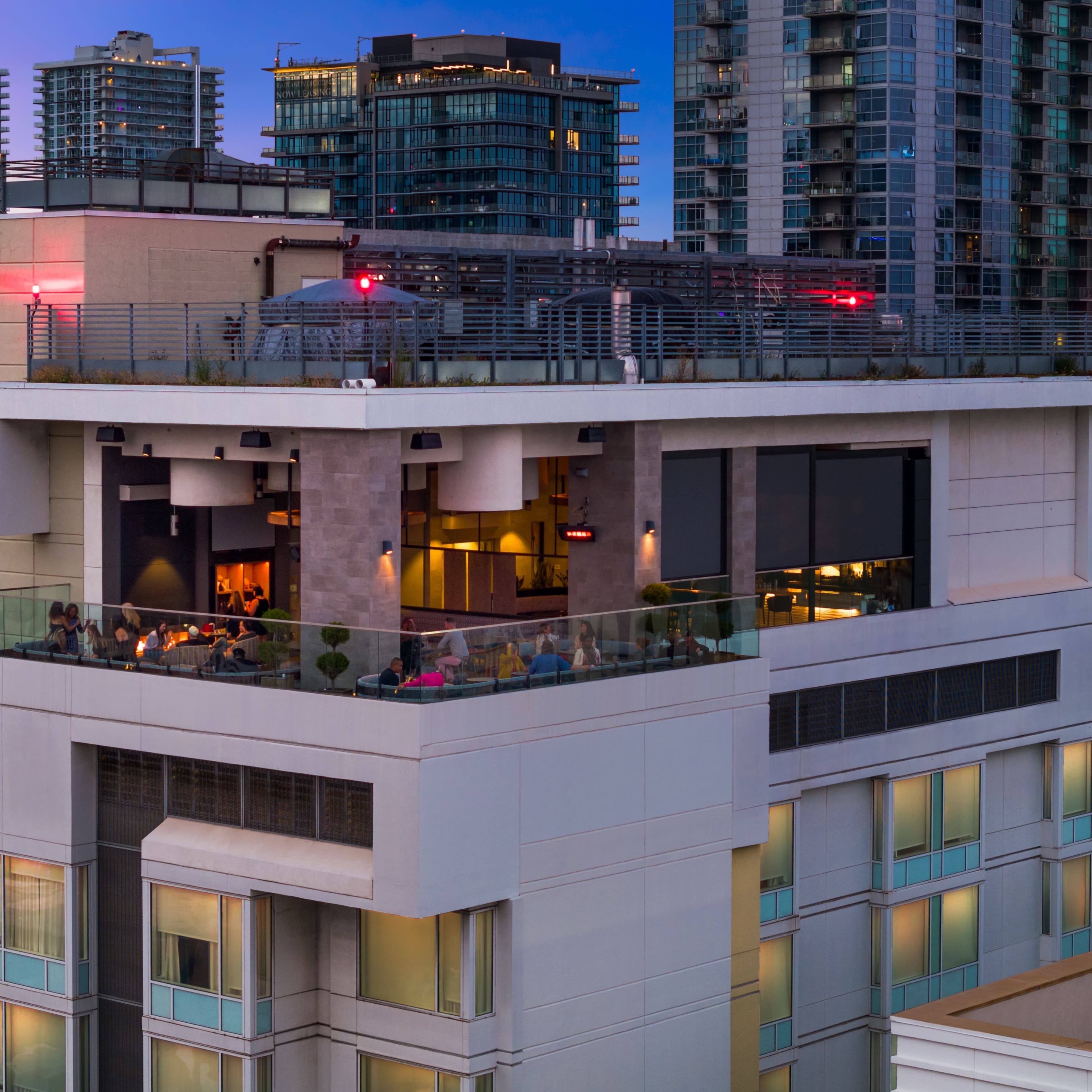 Courtyard San Diego Gaslamp/Convention Center - Image 1