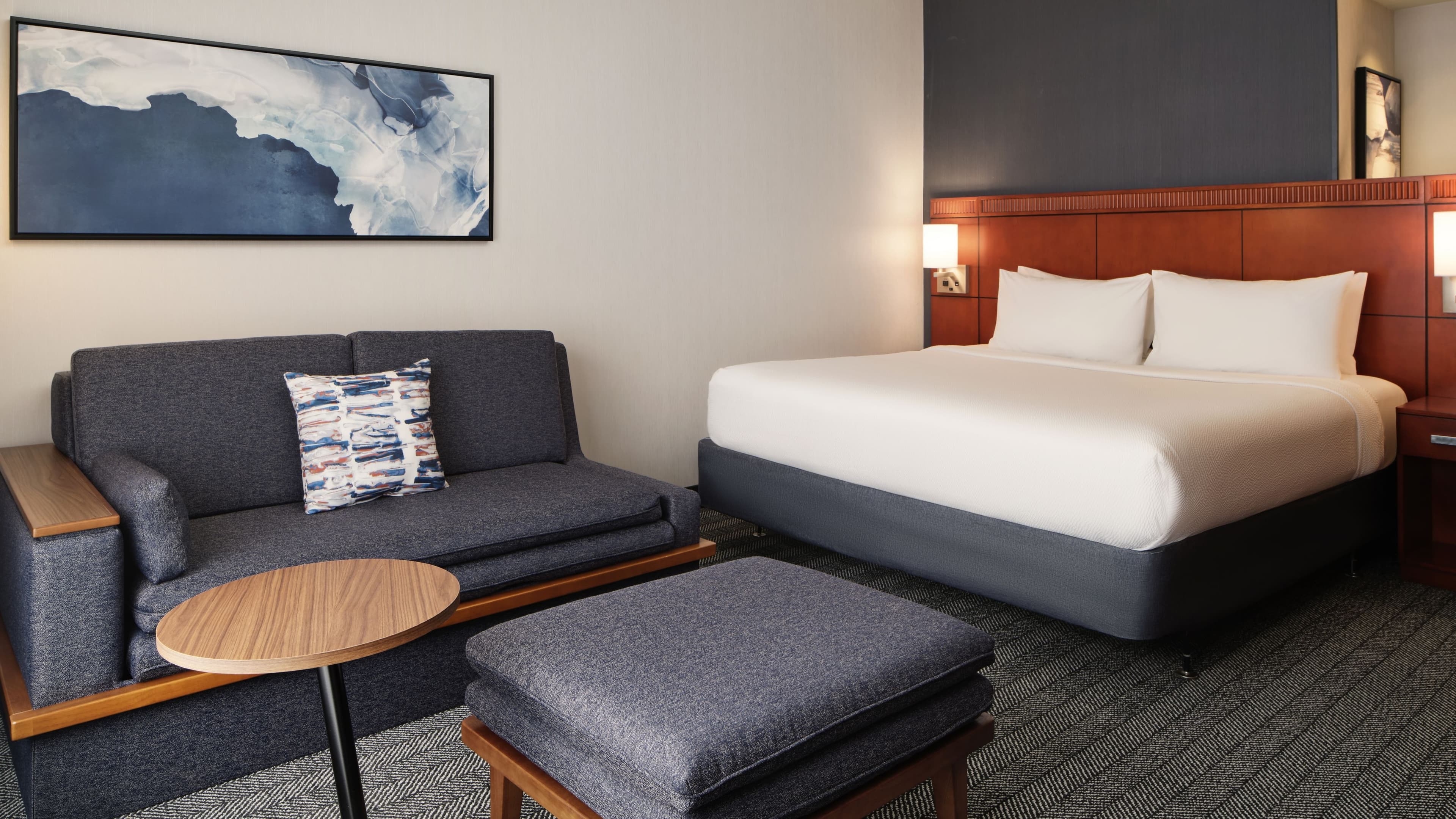 Courtyard San Luis Obispo - Image 4