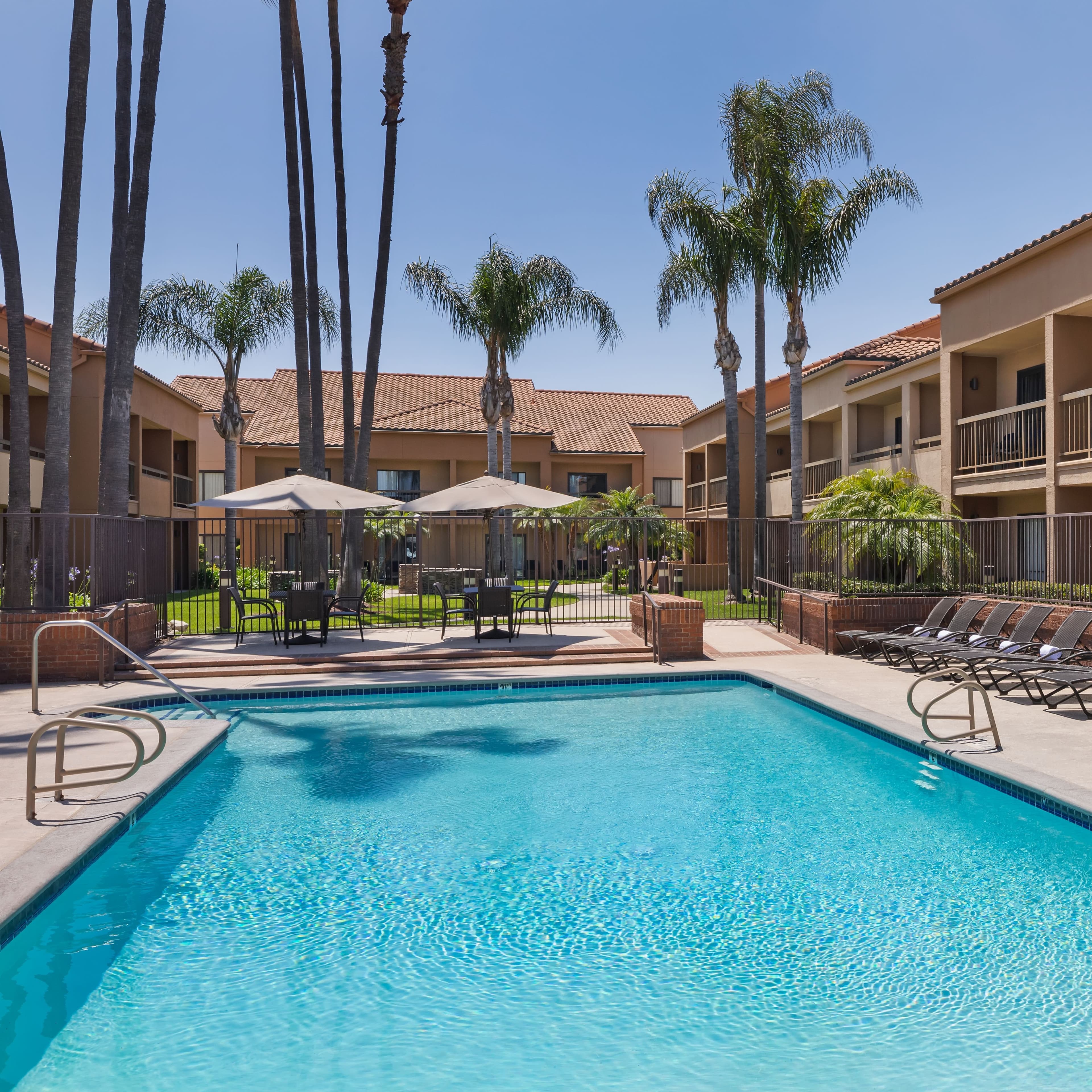 Courtyard Anaheim Buena Park