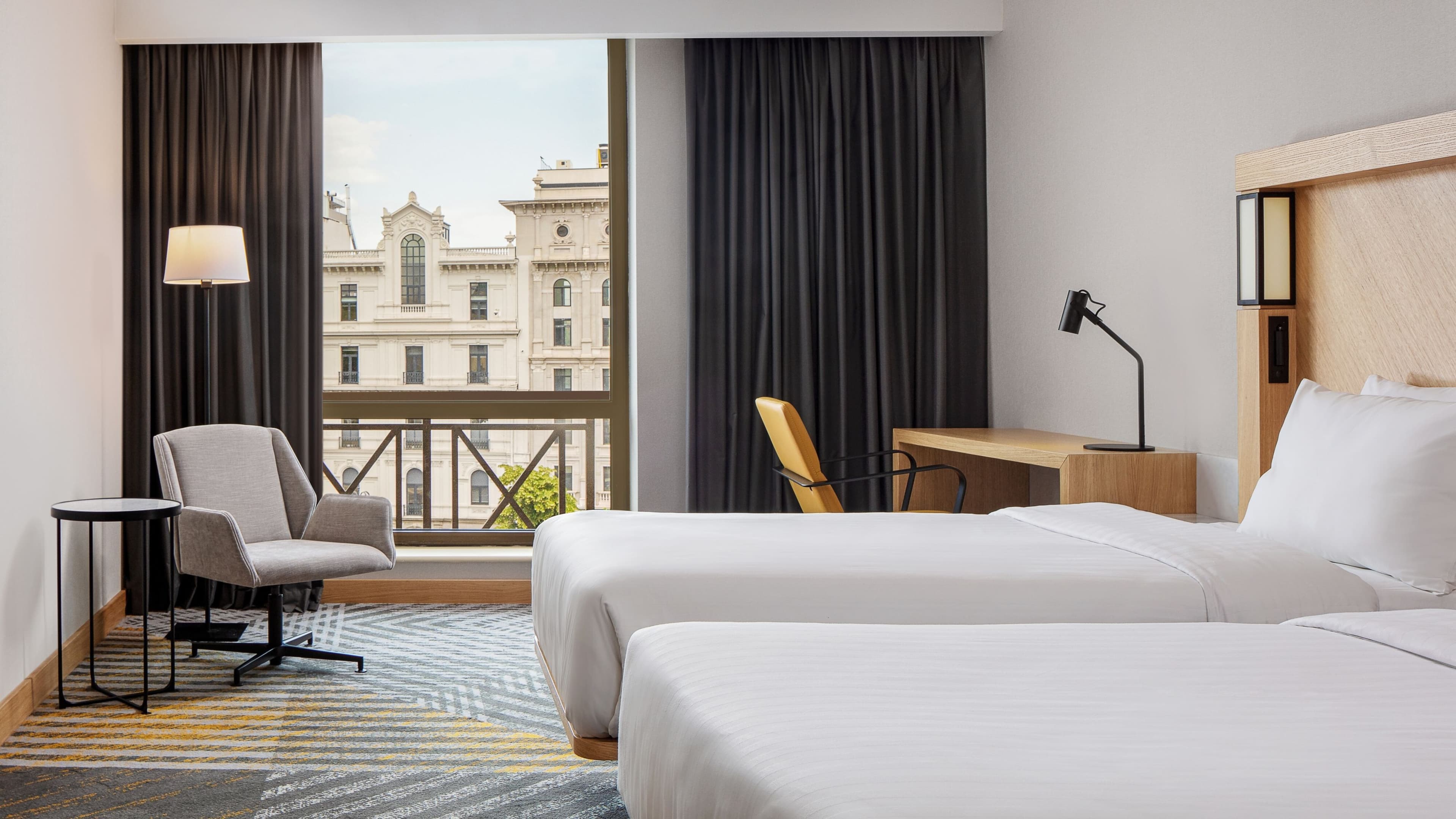 Superior Twin Room - Image 1