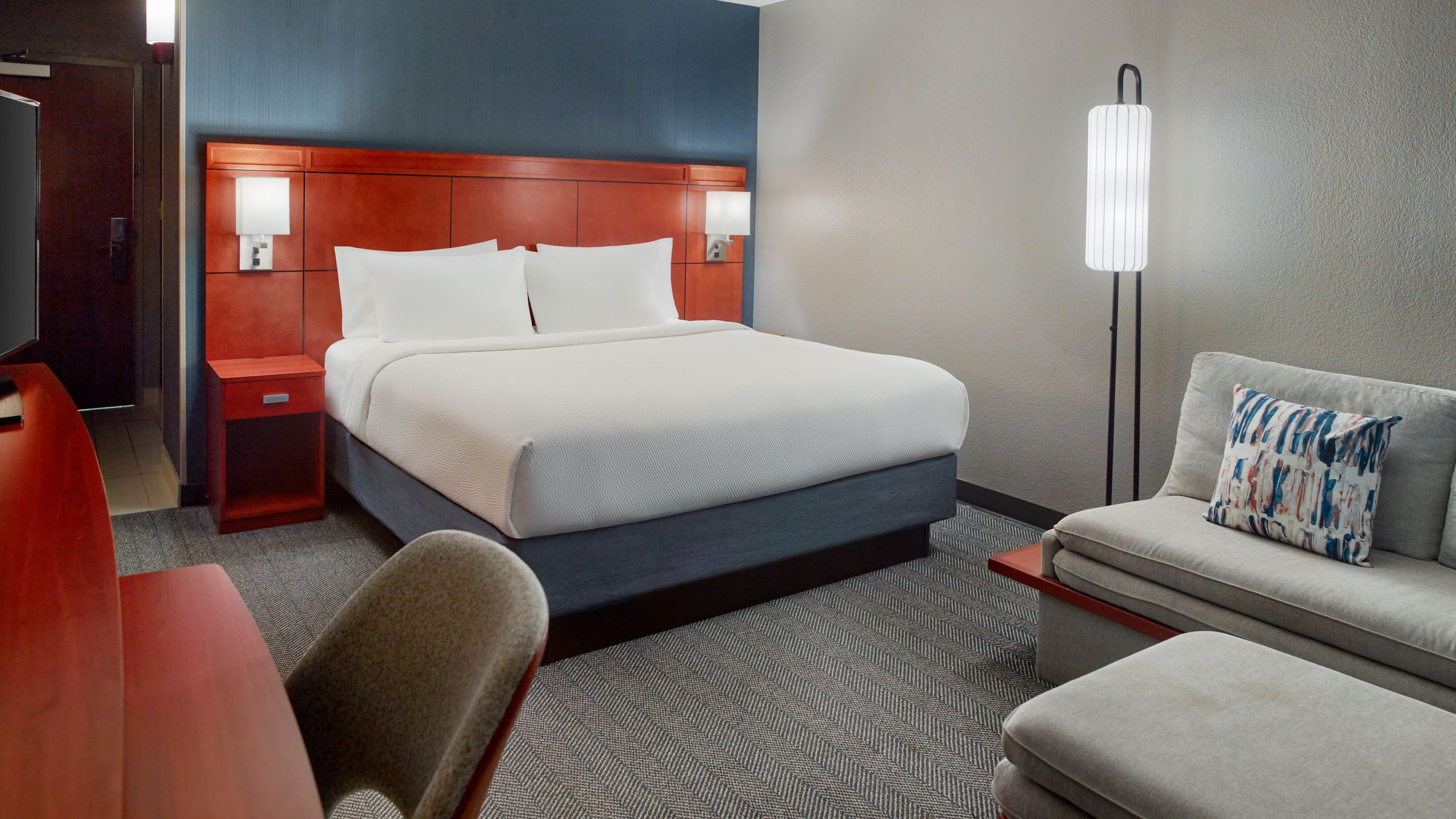 Courtyard Frederick - Image 2