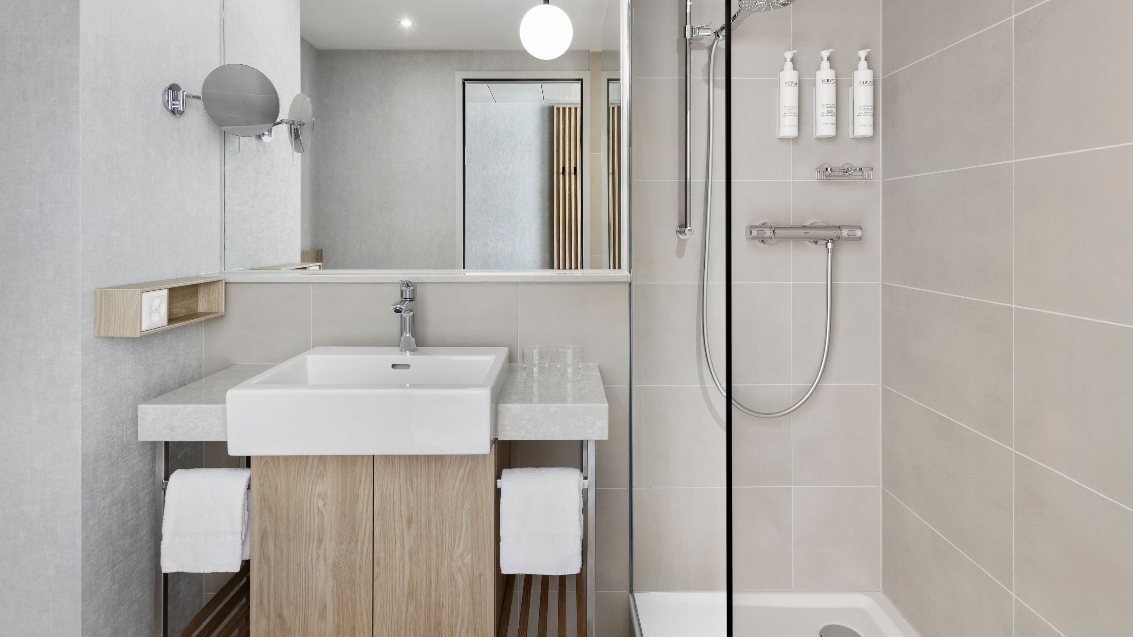 Quality Room - Image 11