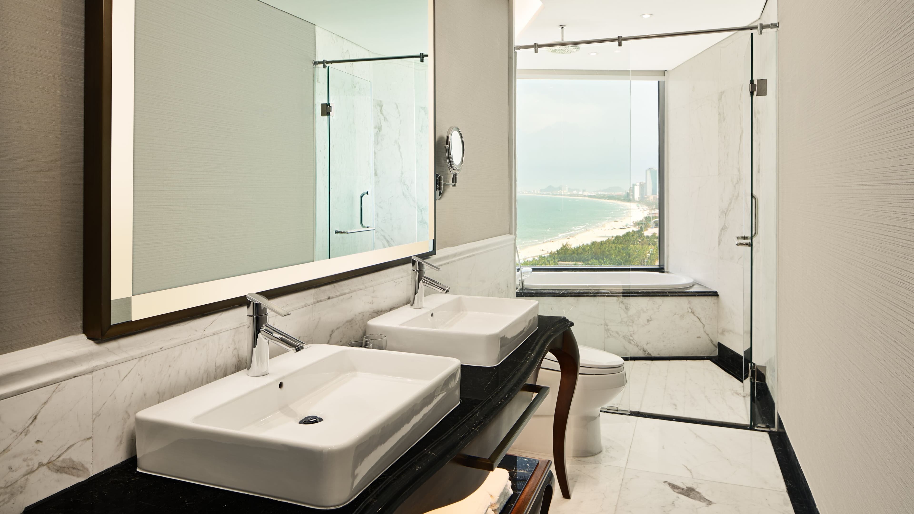 Four Points by Sheraton Danang - Image 5