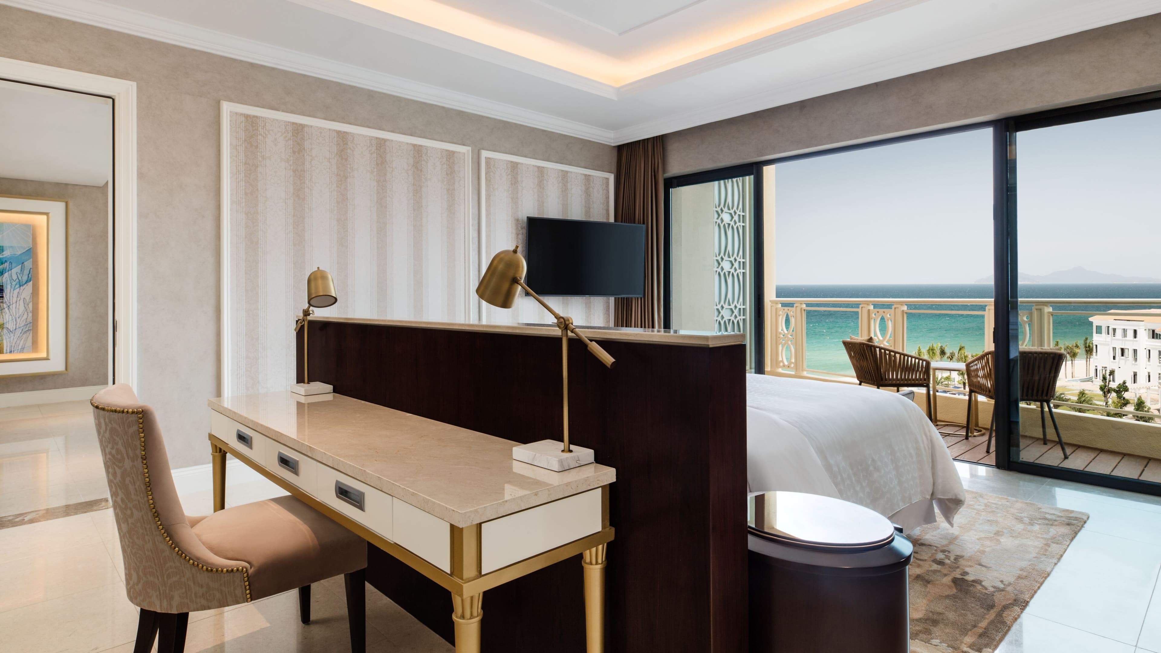Sheraton Grand Danang Resort & Convention Center - Image 3