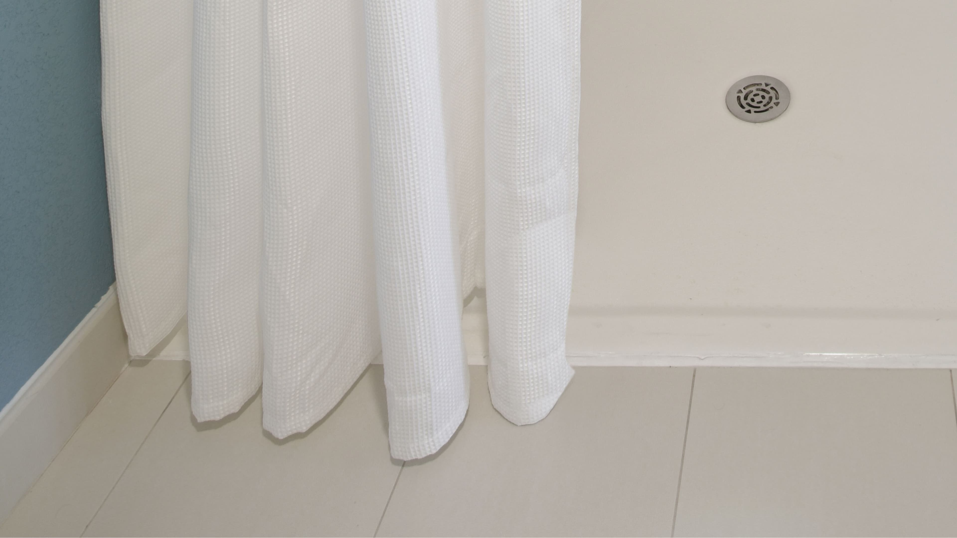 1 Bedroom Suite - Image 5