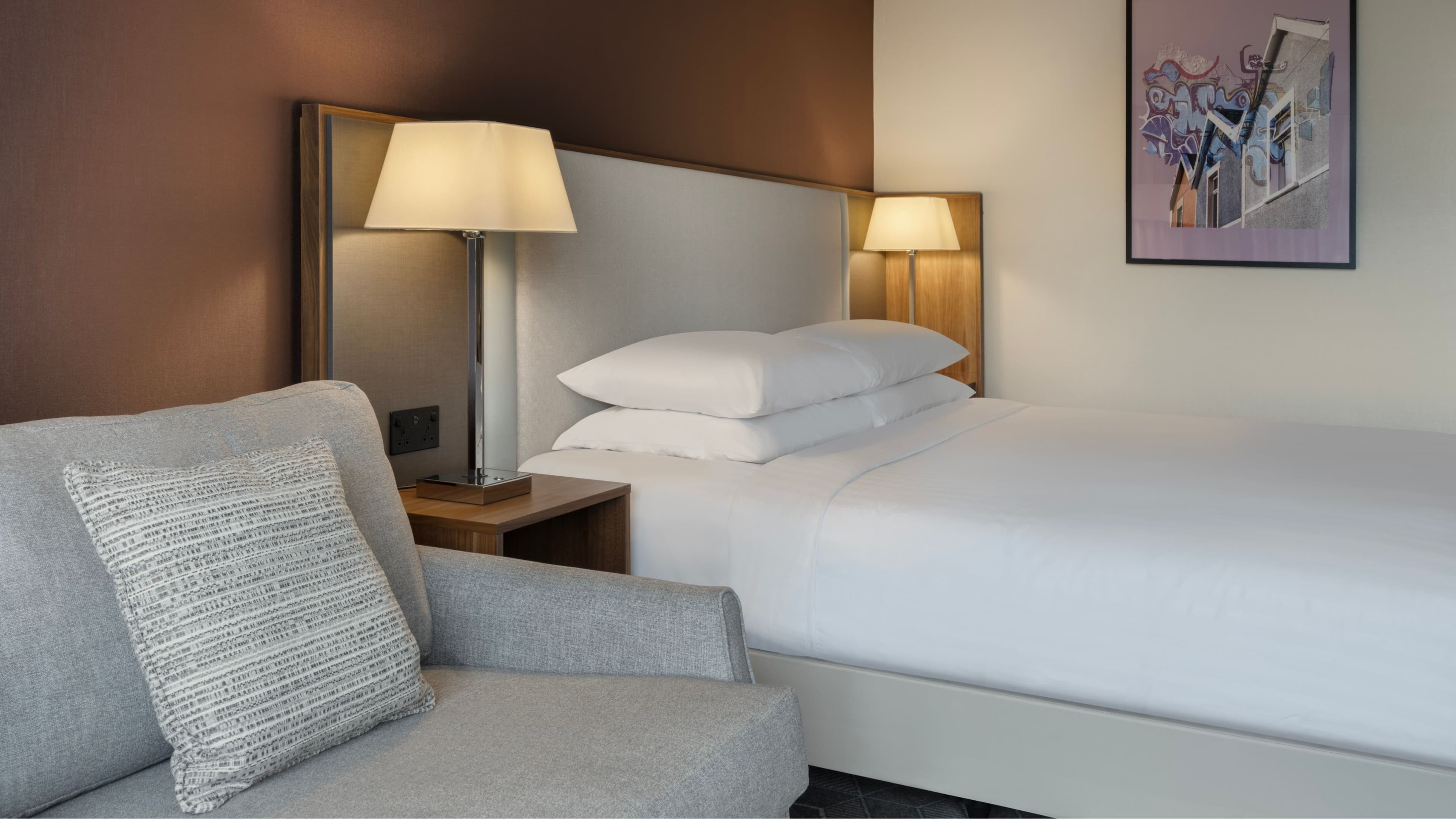 Corner Junior Suite - Image 3