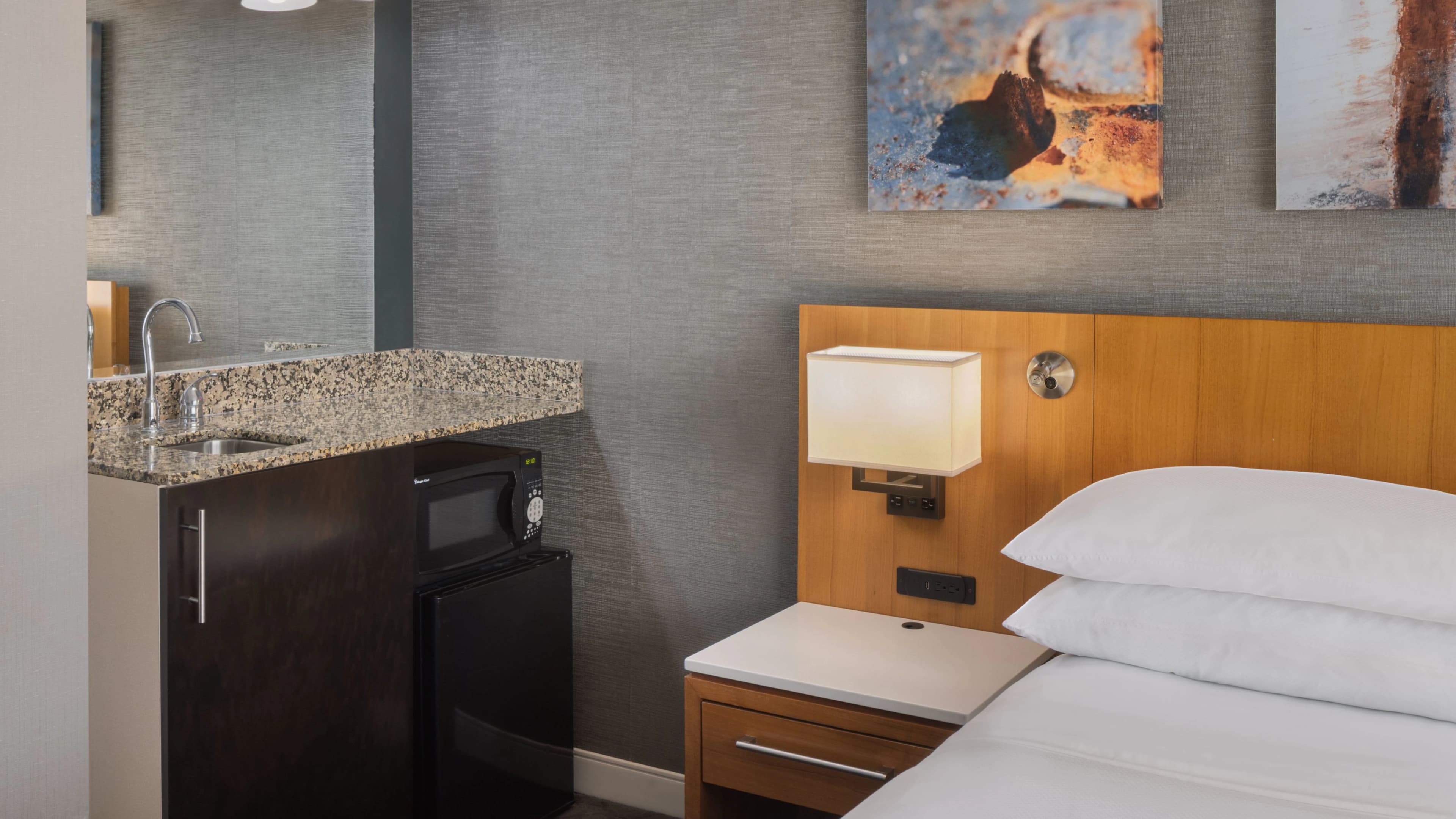 Delta Hotels Fargo — 3