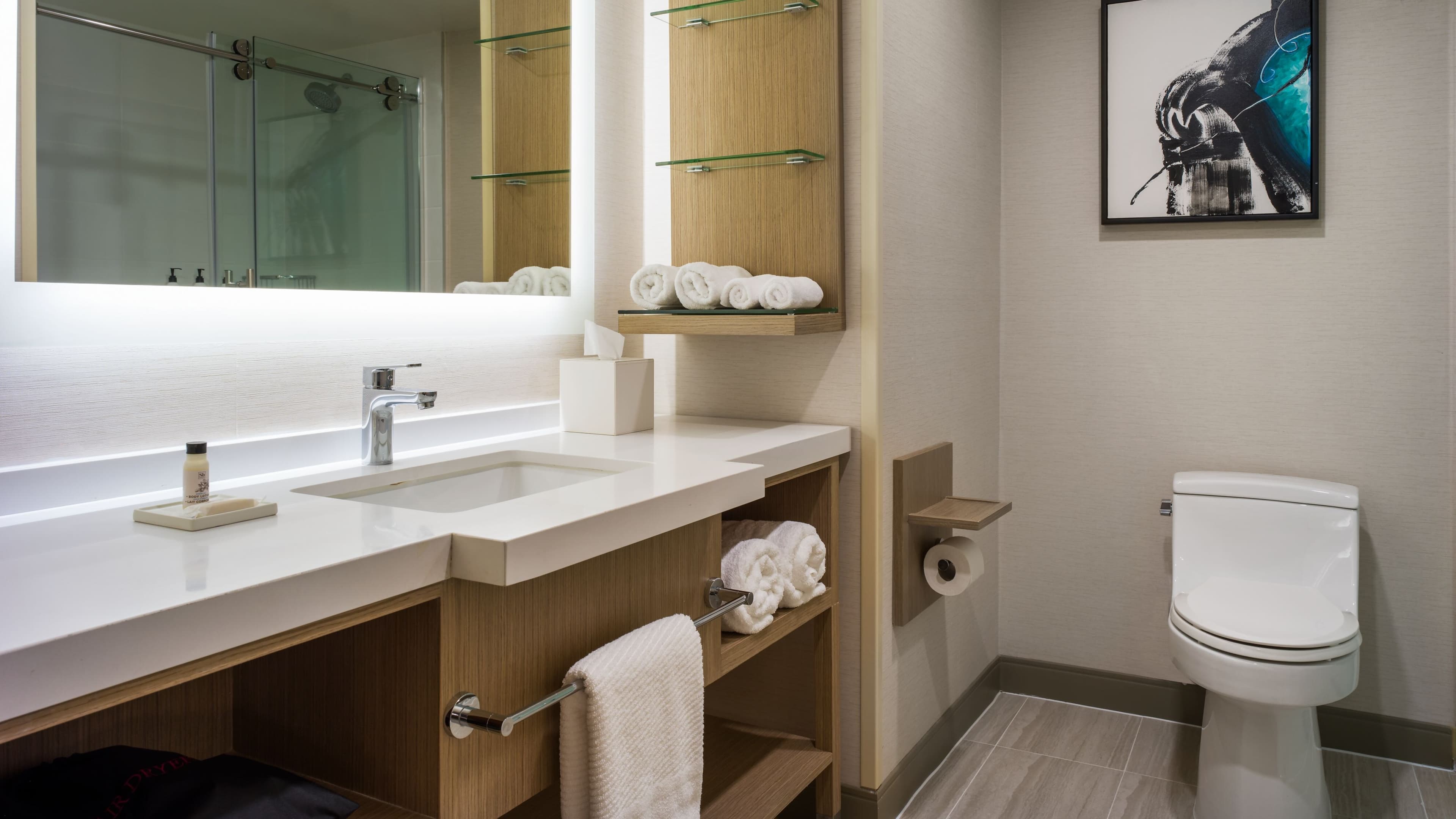 Delta Hotels Ontario Airport - Image 3